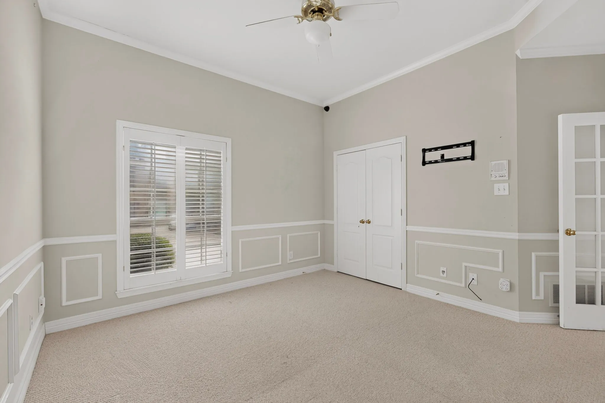 Single Family Residence For Sale in Collin County , 5434 Preston Fairways Circle, Dallas, Texas 75252, 4 Bedroom, 3 Bathroom, 2 Garage spaces, 3,249 Sqft, built in 1991, mls#21322460, Real Estate Agent in Dallas, Homes For Sale in Collin county, Homes For Sale in Dallas, Realtor in Dallas Texas, Real Estate Brokerage Independent Realty Texas, Luminita Cordes Realtor