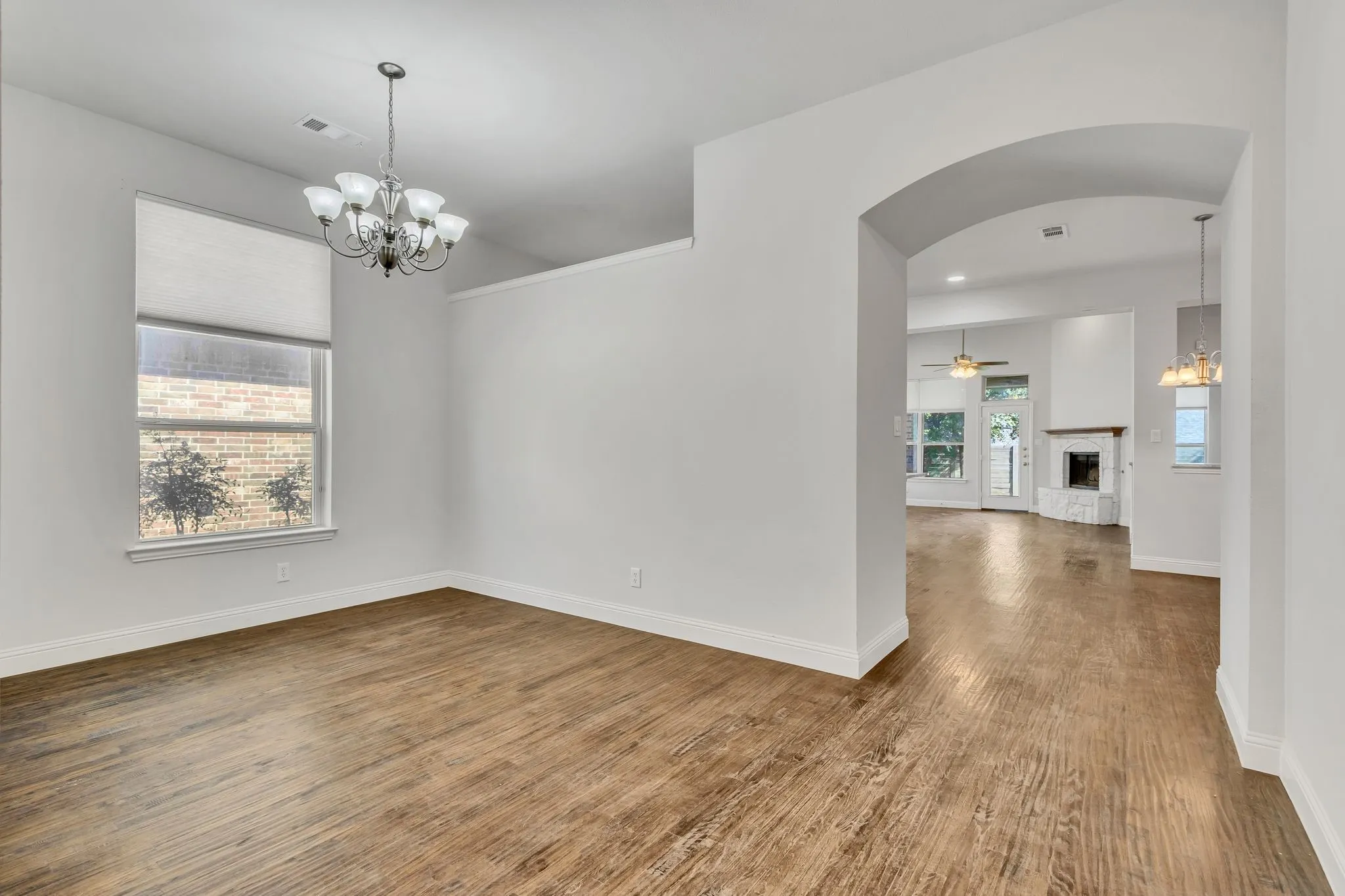 Single Family Residence For Rent in Denton County , 120 Lilypad Bend, Argyle, Texas 76226, 3 Bedroom, 3 Bathroom, 2 Garage spaces, 2,289 Sqft, built in 2013, mls#21333256, Real Estate Agent in Argyle, Homes For Rent in Denton county, Homes For Rent in Argyle, Realtor in Argyle Texas, Real Estate Brokerage Independent Realty Texas, Luminita Cordes Realtor