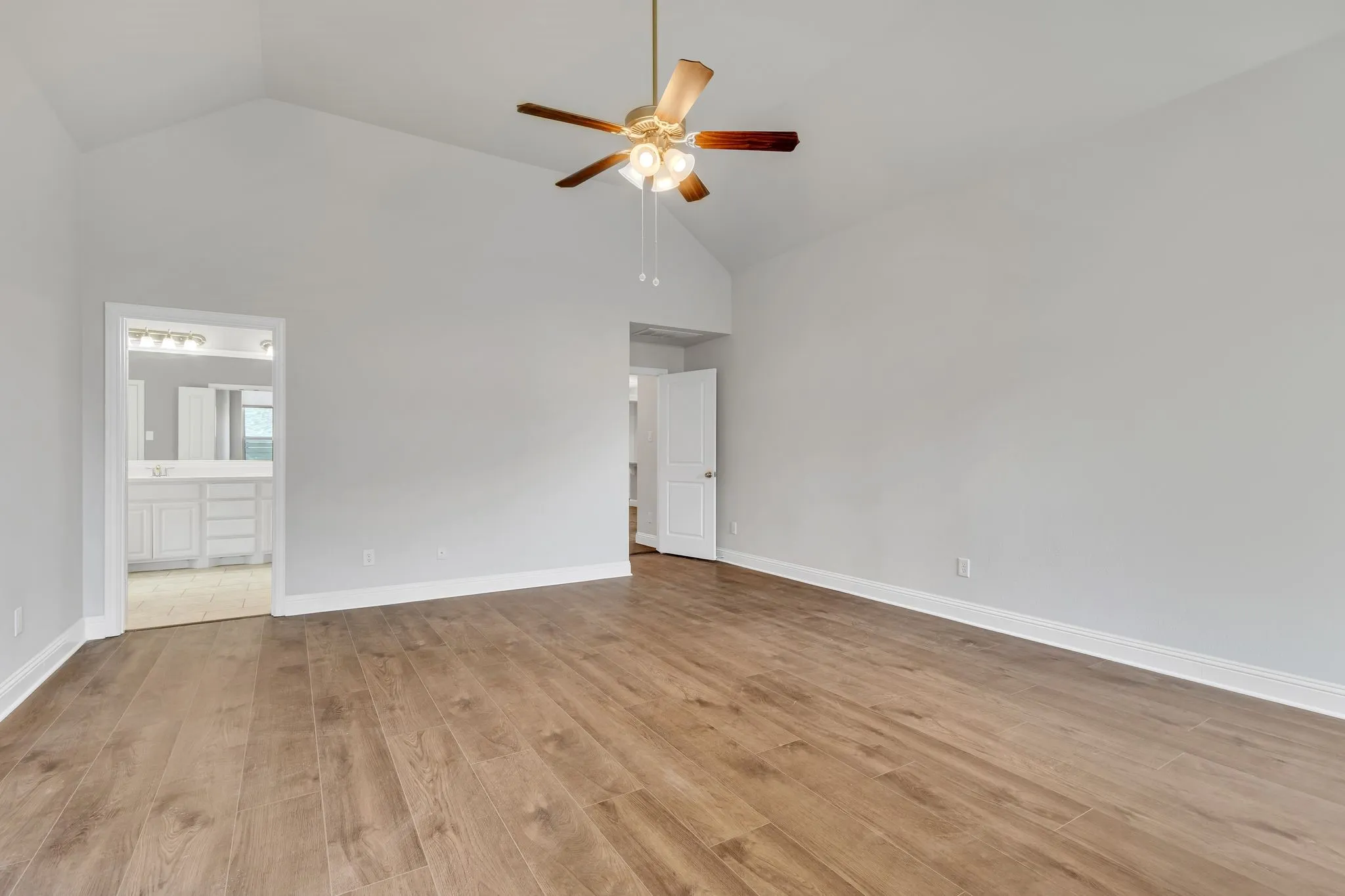 Single Family Residence For Rent in Denton County , 120 Lilypad Bend, Argyle, Texas 76226, 3 Bedroom, 3 Bathroom, 2 Garage spaces, 2,289 Sqft, built in 2013, mls#21333256, Real Estate Agent in Argyle, Homes For Rent in Denton county, Homes For Rent in Argyle, Realtor in Argyle Texas, Real Estate Brokerage Independent Realty Texas, Luminita Cordes Realtor