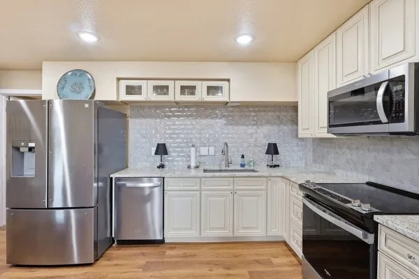 Single Family Residence For Rent in Hopkins County , 108 Reservoir Street, Sulphur Springs, Texas 75482, 3 Bedroom, 3 Bathroom, Garage spaces, 1,392 Sqft, built in 1952, mls#21333257, Real Estate Agent in Sulphur Springs, Homes For Rent in Hopkins county, Homes For Rent in Sulphur Springs, Realtor in Sulphur Springs Texas, Real Estate Brokerage Independent Realty Texas, Luminita Cordes Realtor