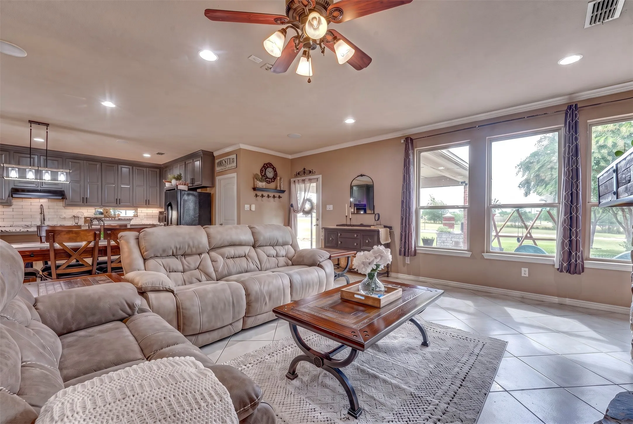 Single Family Residence For Sale in Rockwall County , 1155 Boase Way, Royse City, Texas 75189, 3 Bedroom, 3 Bathroom, 4 Garage spaces, 2,340 Sqft, built in 2005, mls#21332573, Real Estate Agent in Royse City, Homes For Sale in Rockwall county, Homes For Sale in Royse City, Realtor in Royse City Texas, Real Estate Brokerage Independent Realty Texas, Luminita Cordes Realtor