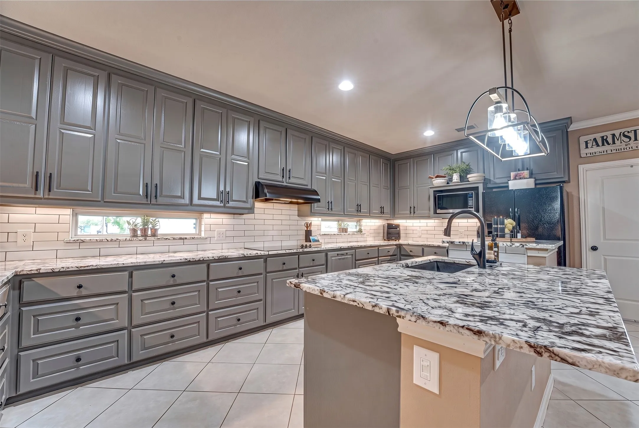 Single Family Residence For Sale in Rockwall County , 1155 Boase Way, Royse City, Texas 75189, 3 Bedroom, 3 Bathroom, 4 Garage spaces, 2,340 Sqft, built in 2005, mls#21332573, Real Estate Agent in Royse City, Homes For Sale in Rockwall county, Homes For Sale in Royse City, Realtor in Royse City Texas, Real Estate Brokerage Independent Realty Texas, Luminita Cordes Realtor