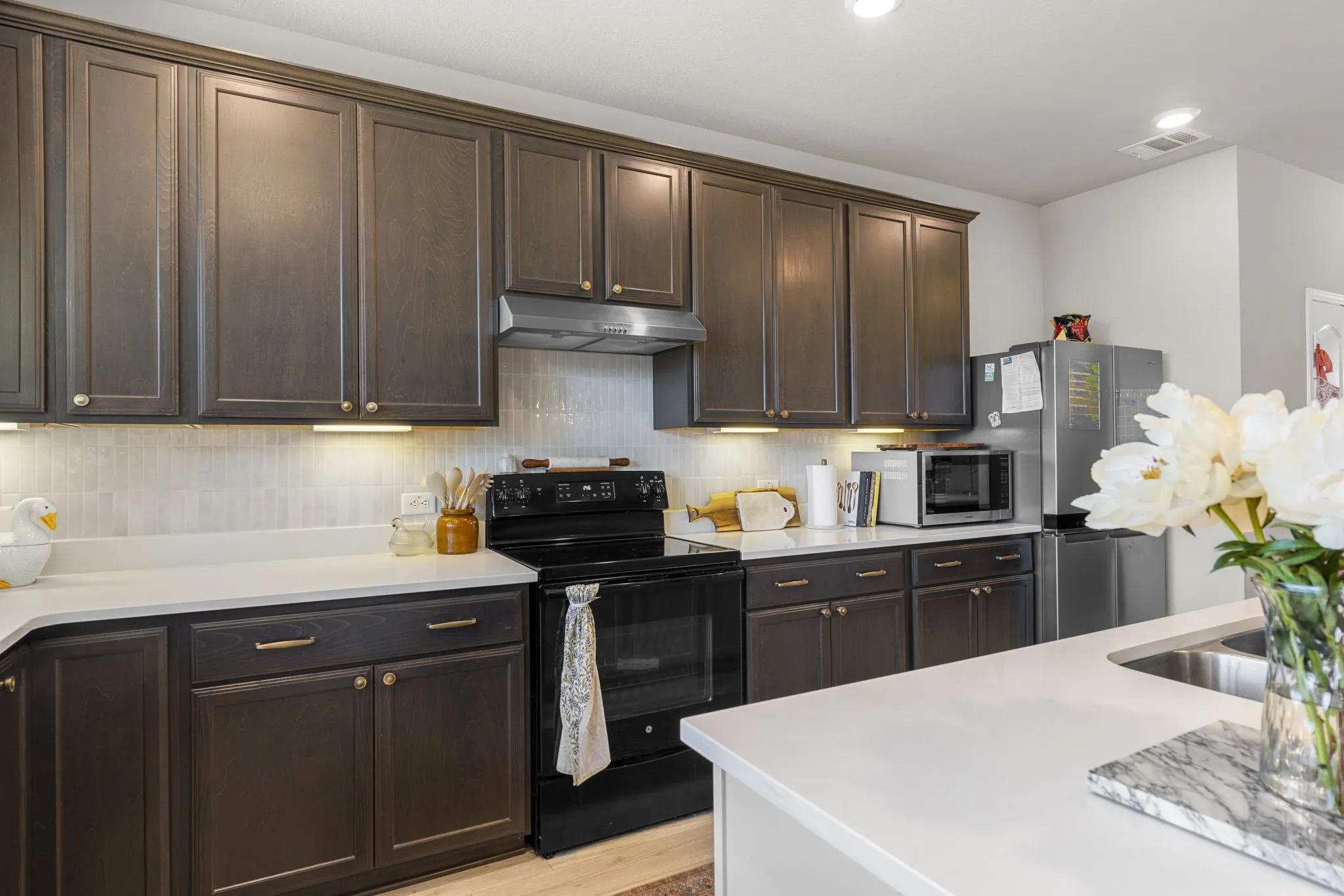 Single Family Residence For Sale in Bell County , 5030 Dickinson Loop, Belton, Texas 76513, 6 Bedrooms, 4 Bathrooms, 2 Garage spaces, 3,324 Sqft, built in 2019, Price $489,900, mls#21333243, Real Estate Agent in Belton, Homes For Sale in Bell county, Homes For Sale in Belton, Realtor in Belton Texas, Real Estate Brokerage Independent Realty Texas, Luminita Cordes Realtor