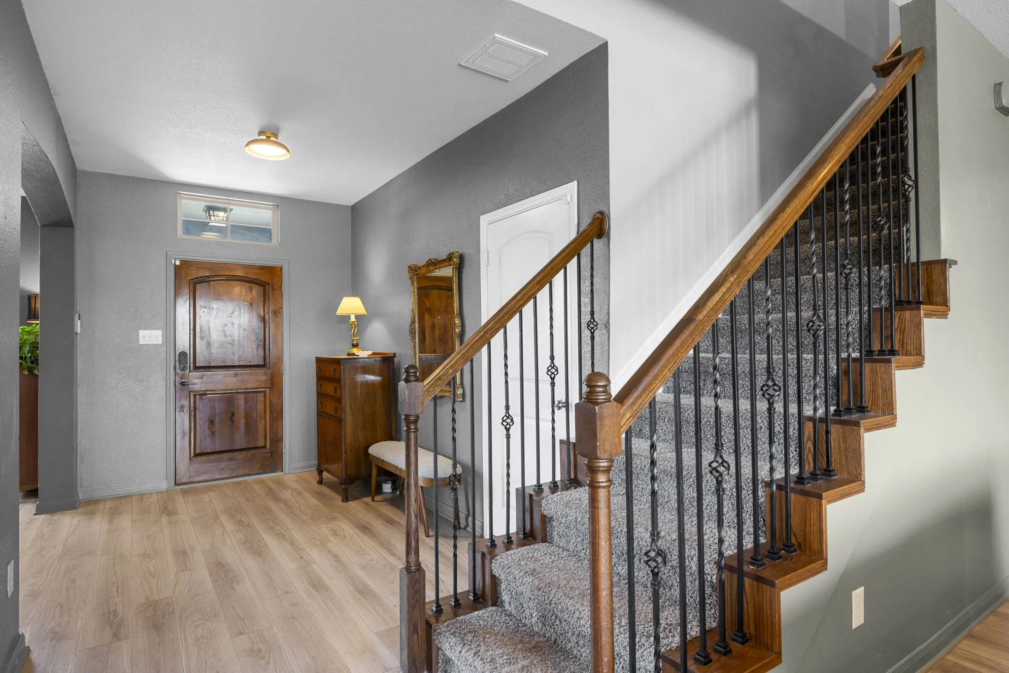 Single Family Residence For Sale in Bell County , 5030 Dickinson Loop, Belton, Texas 76513, 6 Bedrooms, 4 Bathrooms, 2 Garage spaces, 3,324 Sqft, built in 2019, Price $489,900, mls#21333243, Real Estate Agent in Belton, Homes For Sale in Bell county, Homes For Sale in Belton, Realtor in Belton Texas, Real Estate Brokerage Independent Realty Texas, Luminita Cordes Realtor