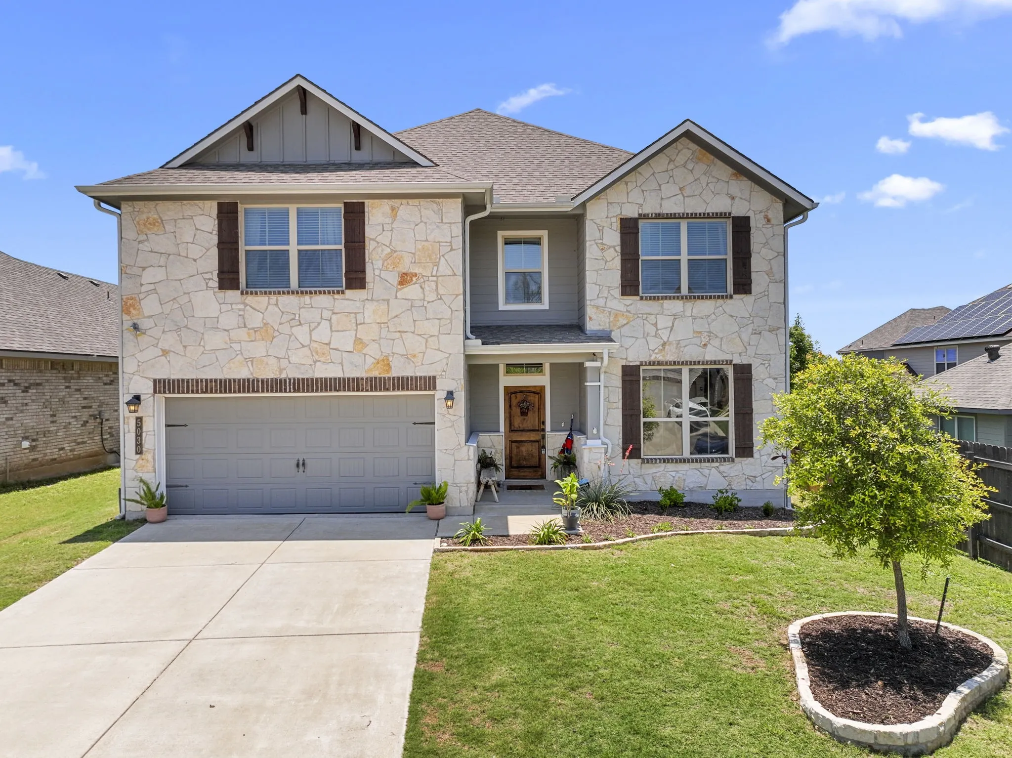 Single Family Residence For Sale in Bell County , 5030 Dickinson Loop, Belton, Texas 76513, 6 Bedrooms, 4 Bathrooms, 2 Garage spaces, 3,324 Sqft, built in 2019, Price $489,900, mls#21333243, Real Estate Agent in Belton, Homes For Sale in Bell county, Homes For Sale in Belton, Realtor in Belton Texas, Real Estate Brokerage Independent Realty Texas, Luminita Cordes Realtor