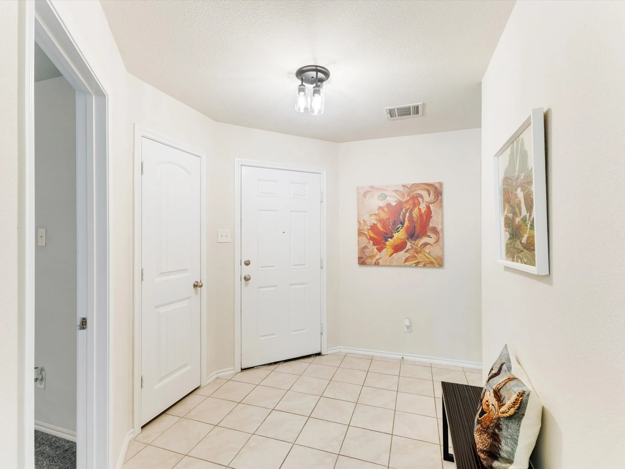 Single Family Residence For Sale in Kaufman County , 2307 Pontotoc Drive, Forney, Texas 75126, 4 Bedroom, 2 Bathroom, 2 Garage spaces, 2,046 Sqft, built in 2018, mls#21333014, Real Estate Agent in Forney, Homes For Sale in Kaufman county, Homes For Sale in Forney, Realtor in Forney Texas, Real Estate Brokerage Independent Realty Texas, Luminita Cordes Realtor