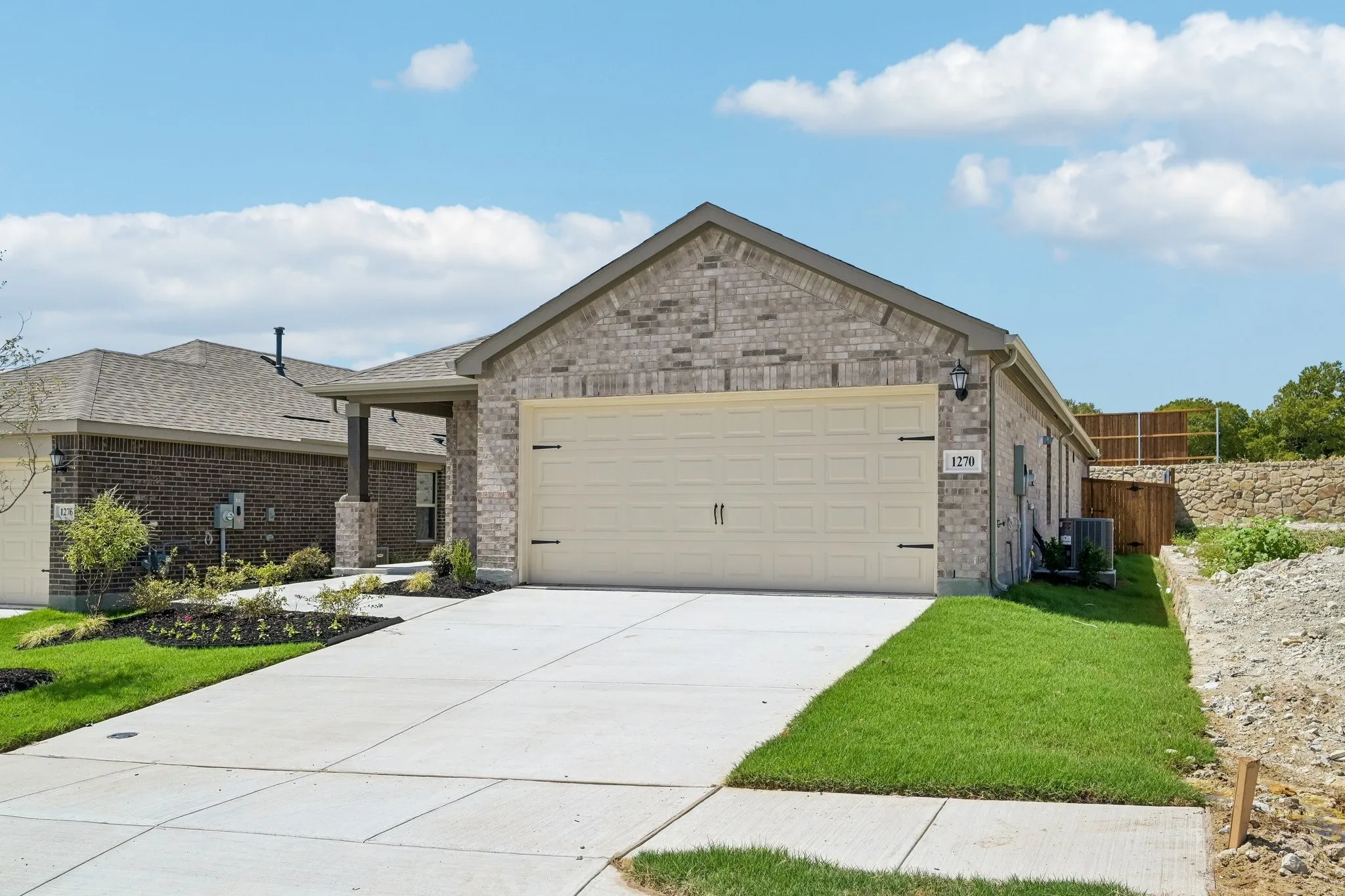 Single Family Residence For Sale in Grayson County , 1270 Wild Cherry Way, Van Alstyne, Texas 75495, 3 Bedroom, 2 Bathroom, 2 Garage spaces, 1,649 Sqft, built in 2026, mls#21327424, Real Estate Agent in Van Alstyne, Homes For Sale in Grayson county, Homes For Sale in Van Alstyne, Realtor in Van Alstyne Texas, Real Estate Brokerage Independent Realty Texas, Luminita Cordes Realtor