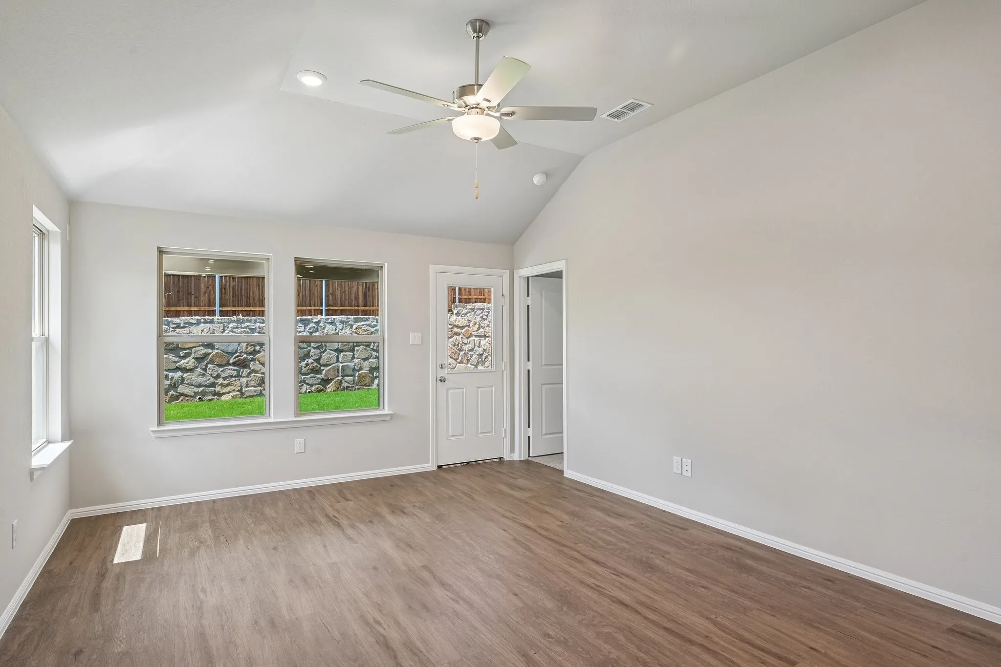 Single Family Residence For Sale in Grayson County , 1270 Wild Cherry Way, Van Alstyne, Texas 75495, 3 Bedroom, 2 Bathroom, 2 Garage spaces, 1,649 Sqft, built in 2026, mls#21327424, Real Estate Agent in Van Alstyne, Homes For Sale in Grayson county, Homes For Sale in Van Alstyne, Realtor in Van Alstyne Texas, Real Estate Brokerage Independent Realty Texas, Luminita Cordes Realtor