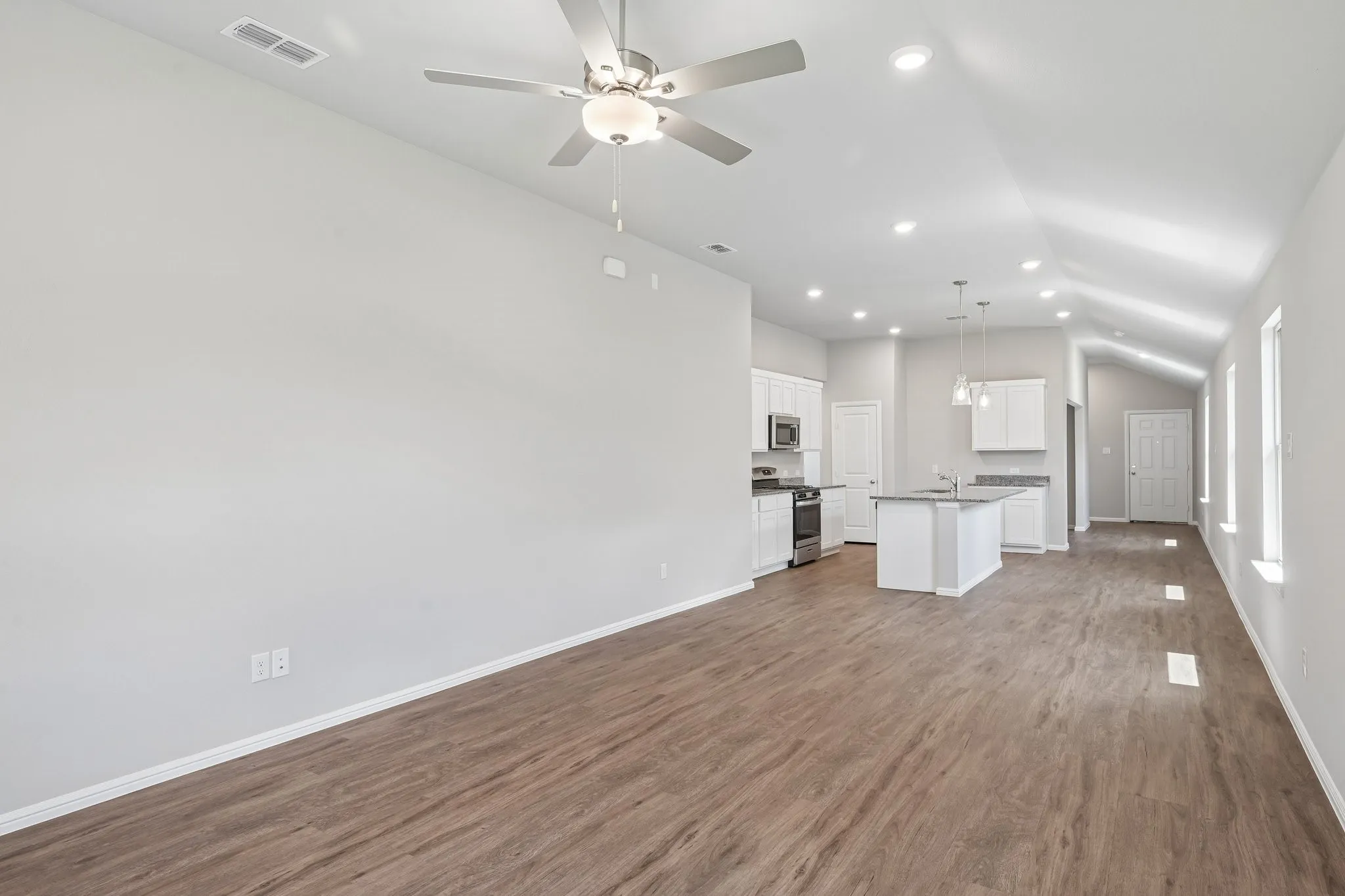 Single Family Residence For Sale in Grayson County , 1270 Wild Cherry Way, Van Alstyne, Texas 75495, 3 Bedroom, 2 Bathroom, 2 Garage spaces, 1,649 Sqft, built in 2026, mls#21327424, Real Estate Agent in Van Alstyne, Homes For Sale in Grayson county, Homes For Sale in Van Alstyne, Realtor in Van Alstyne Texas, Real Estate Brokerage Independent Realty Texas, Luminita Cordes Realtor