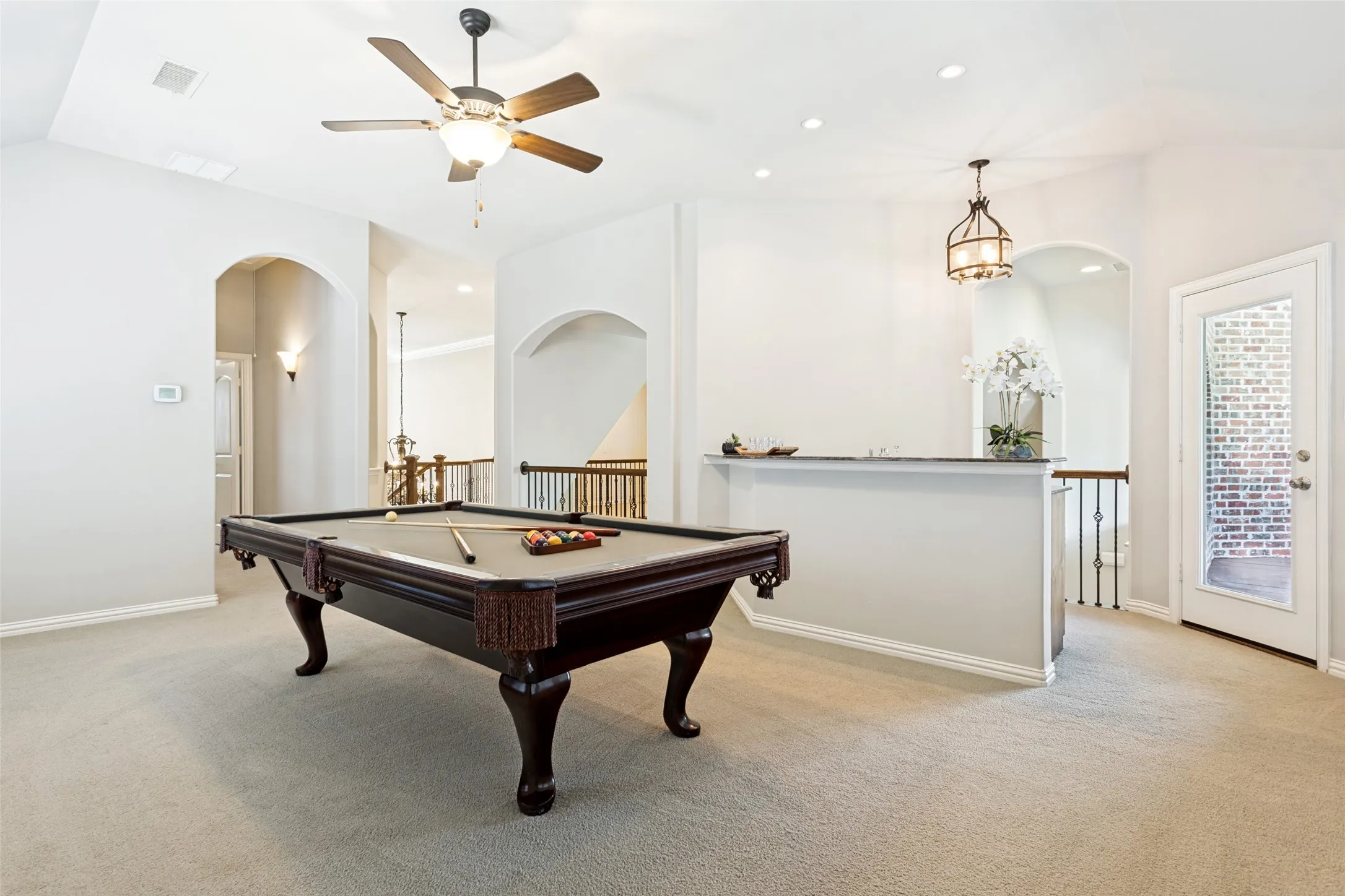 Single Family Residence For Sale in Collin County , 1312 Thornwood Drive, Murphy, Texas 75094, 5 Bedroom, 5 Bathroom, 3 Garage spaces, 4,768 Sqft, built in 2010, mls#21320256, Real Estate Agent in Murphy, Homes For Sale in Collin county, Homes For Sale in Murphy, Realtor in Murphy Texas, Real Estate Brokerage Independent Realty Texas, Luminita Cordes Realtor