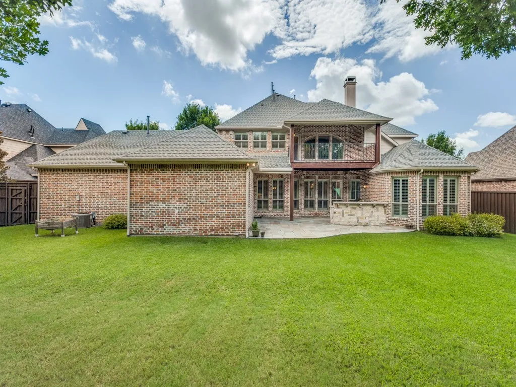 Single Family Residence For Sale in Collin County , 1312 Thornwood Drive, Murphy, Texas 75094, 5 Bedroom, 5 Bathroom, 3 Garage spaces, 4,768 Sqft, built in 2010, mls#21320256, Real Estate Agent in Murphy, Homes For Sale in Collin county, Homes For Sale in Murphy, Realtor in Murphy Texas, Real Estate Brokerage Independent Realty Texas, Luminita Cordes Realtor