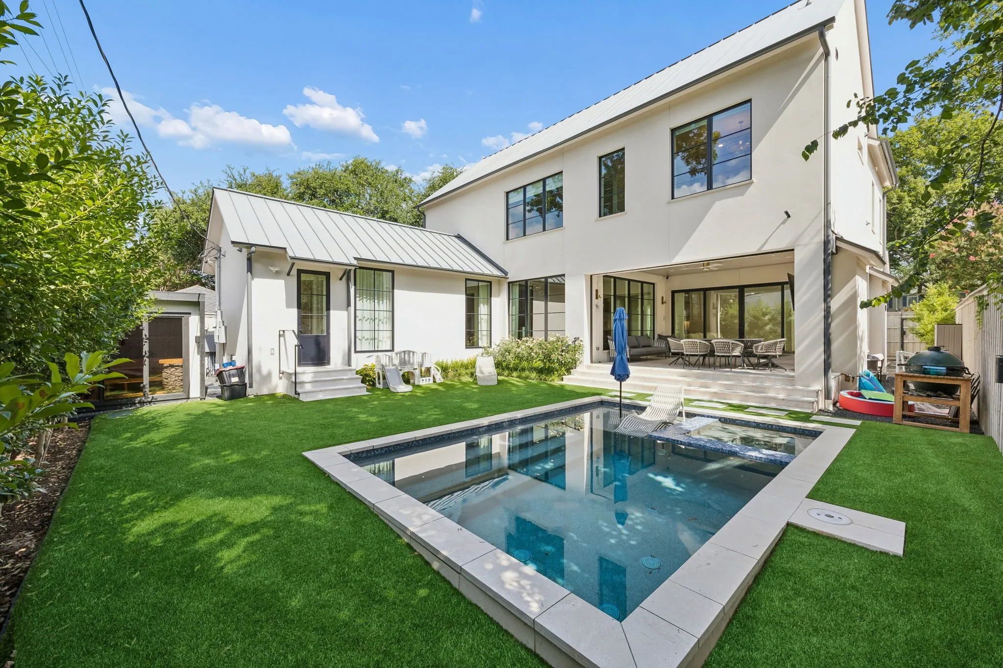 Single Family Residence For Rent in Dallas County , 4529 Bordeaux Avenue, Highland Park, Texas 75205, 6 Bedroom, 8 Bathroom, 2 Garage spaces, 6,094 Sqft, built in 2023, Price $35,000, mls#21333262, Real Estate Agent in Highland Park, Homes For Rent in Dallas county, Homes For Rent in Highland Park, Realtor in Highland Park Texas, Real Estate Brokerage Independent Realty Texas, Luminita Cordes Realtor