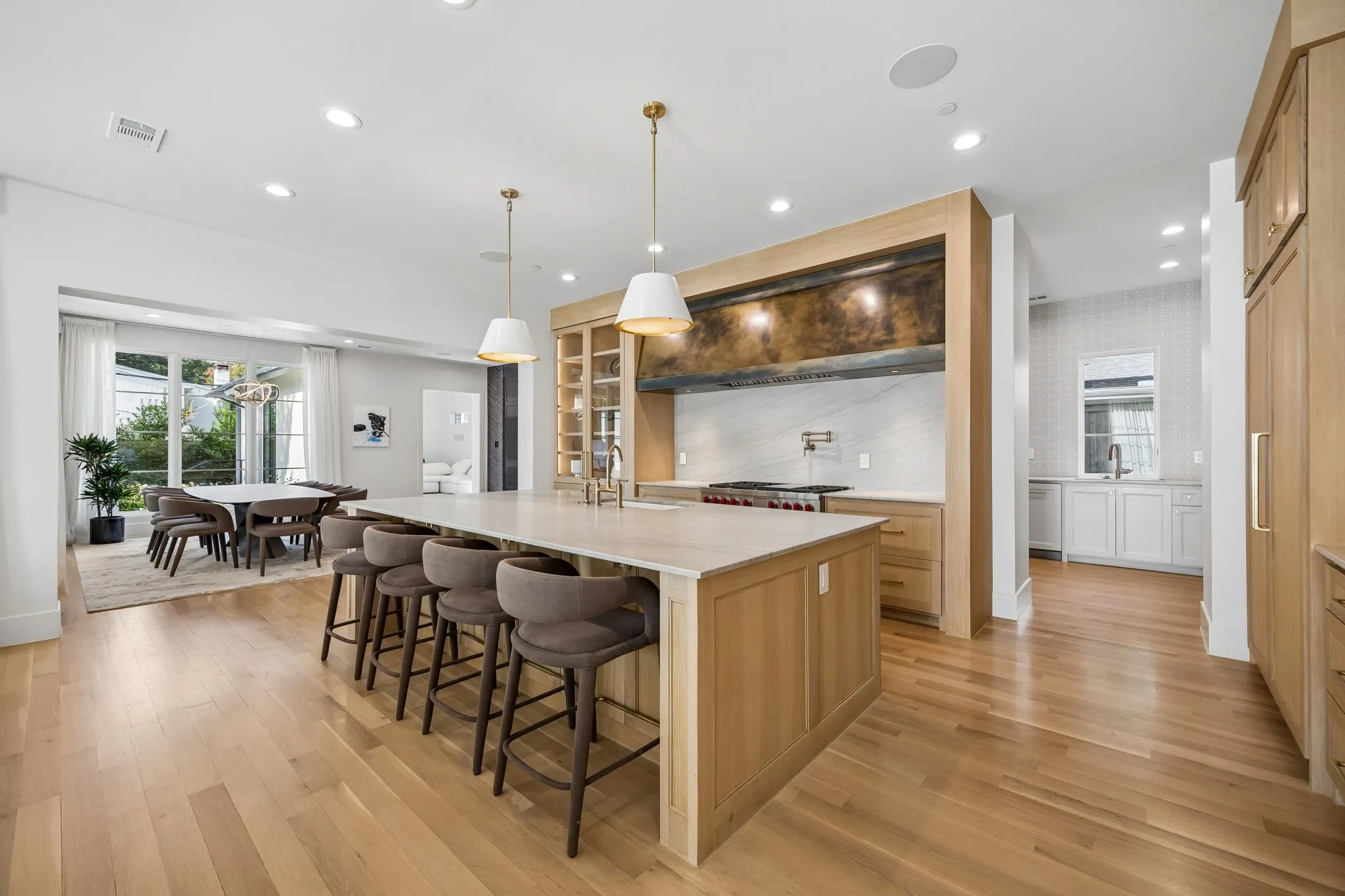 Single Family Residence For Rent in Dallas County , 4529 Bordeaux Avenue, Highland Park, Texas 75205, 6 Bedroom, 8 Bathroom, 2 Garage spaces, 6,094 Sqft, built in 2023, Price $35,000, mls#21333262, Real Estate Agent in Highland Park, Homes For Rent in Dallas county, Homes For Rent in Highland Park, Realtor in Highland Park Texas, Real Estate Brokerage Independent Realty Texas, Luminita Cordes Realtor