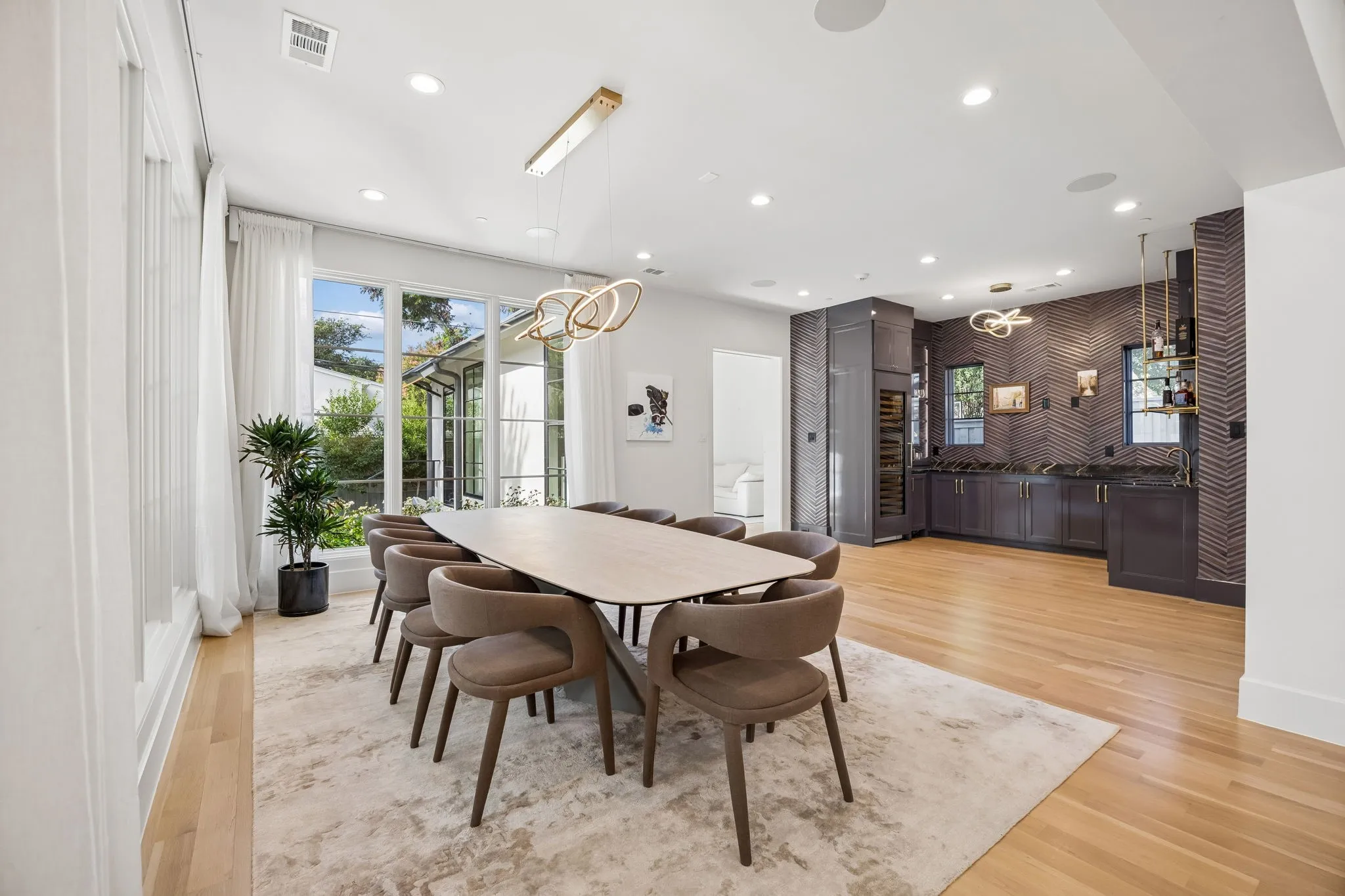Single Family Residence For Rent in Dallas County , 4529 Bordeaux Avenue, Highland Park, Texas 75205, 6 Bedroom, 8 Bathroom, 2 Garage spaces, 6,094 Sqft, built in 2023, Price $35,000, mls#21333262, Real Estate Agent in Highland Park, Homes For Rent in Dallas county, Homes For Rent in Highland Park, Realtor in Highland Park Texas, Real Estate Brokerage Independent Realty Texas, Luminita Cordes Realtor