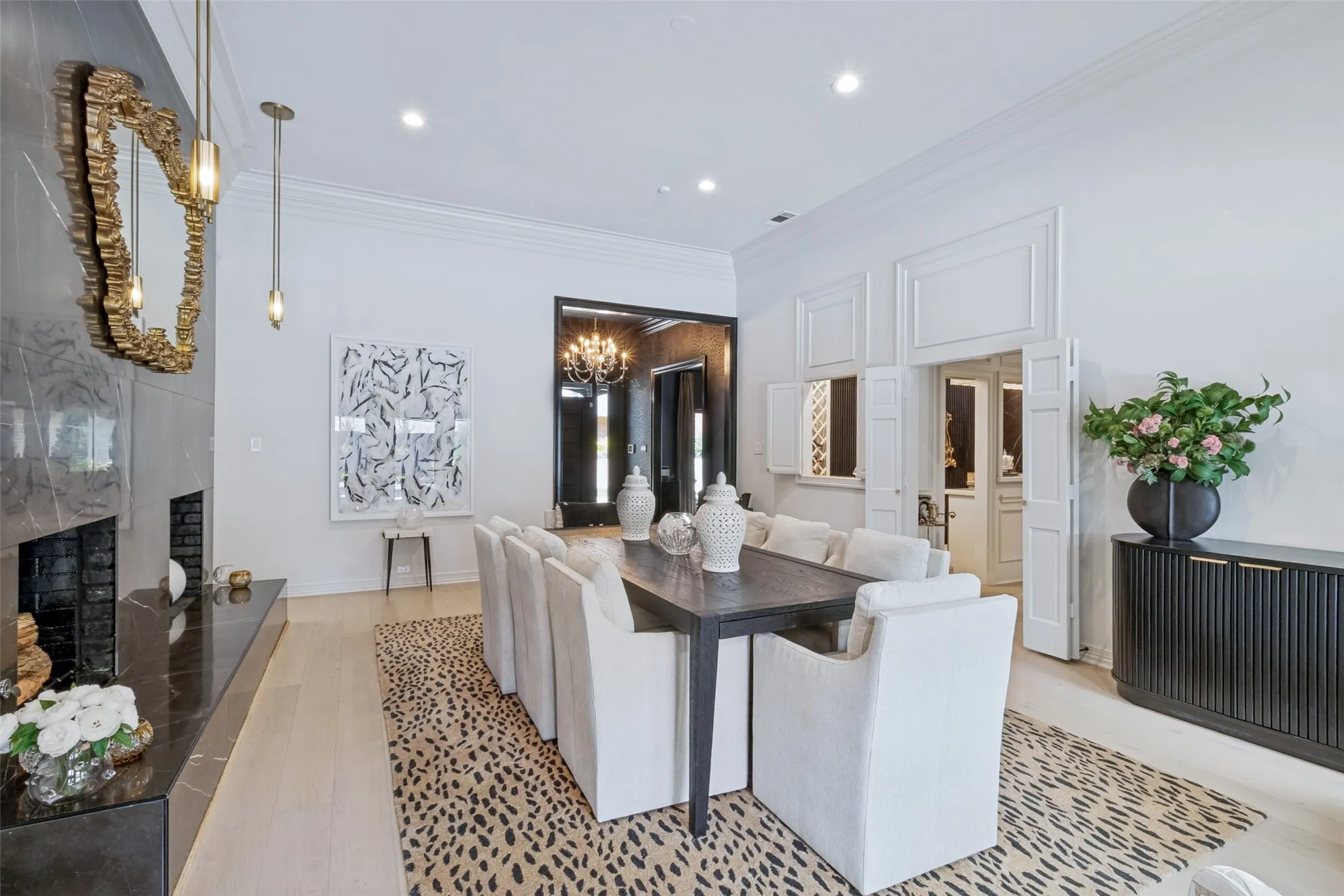 Single Family Residence For Sale in Collin County , 4808 Sea Pines Drive, Dallas, Texas 75287, 4 Bedroom, 3 Bathroom, 3 Garage spaces, 3,550 Sqft, built in 1984, mls#21332953, Real Estate Agent in Dallas, Homes For Sale in Collin county, Homes For Sale in Dallas, Realtor in Dallas Texas, Real Estate Brokerage Independent Realty Texas, Luminita Cordes Realtor