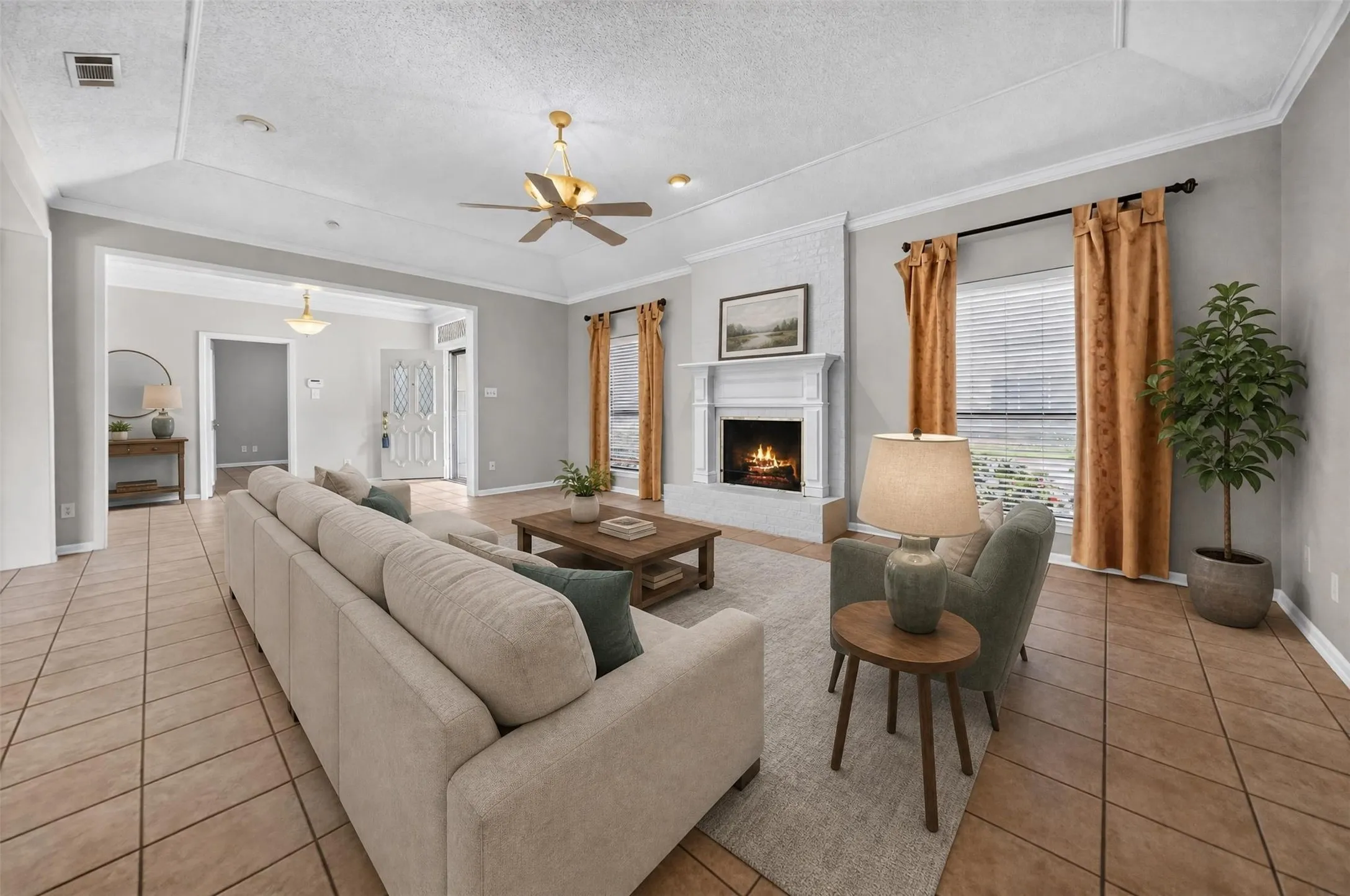 Single Family Residence For Sale in Smith County , 5417 Carmel Court, Tyler, Texas 75703, 3 Bedrooms, 2 Bathrooms, 2 Garage spaces, 2,650 Sqft, built in 1981, Price $415,000, mls#21333304, Real Estate Agent in Tyler, Homes For Sale in Smith county, Homes For Sale in Tyler, Realtor in Tyler Texas, Real Estate Brokerage Independent Realty Texas, Luminita Cordes Realtor