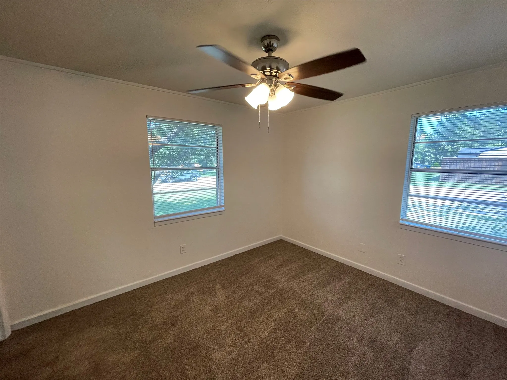 Single Family Residence For Rent in Dallas County , 4743 Harper Drive, Mesquite, Texas 75150, 3 Bedroom, 2 Bathroom, Garage spaces, 1,318 Sqft, built in 1959, mls#21333306, Real Estate Agent in Mesquite, Homes For Rent in Dallas county, Homes For Rent in Mesquite, Realtor in Mesquite Texas, Real Estate Brokerage Independent Realty Texas, Luminita Cordes Realtor