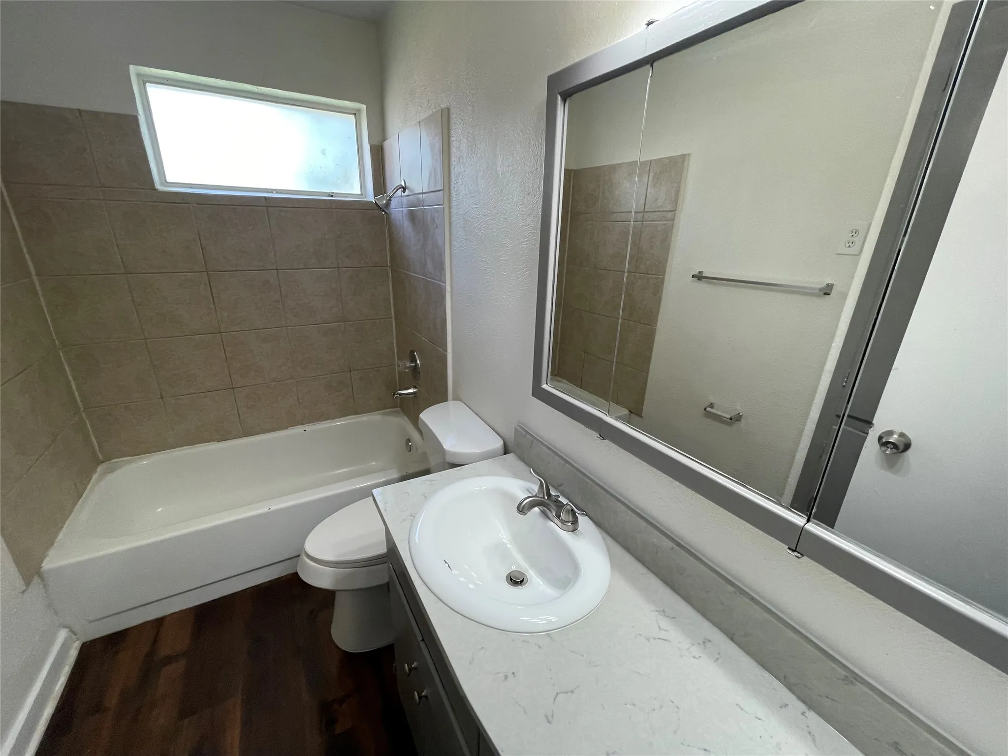Single Family Residence For Rent in Dallas County , 4743 Harper Drive, Mesquite, Texas 75150, 3 Bedroom, 2 Bathroom, Garage spaces, 1,318 Sqft, built in 1959, mls#21333306, Real Estate Agent in Mesquite, Homes For Rent in Dallas county, Homes For Rent in Mesquite, Realtor in Mesquite Texas, Real Estate Brokerage Independent Realty Texas, Luminita Cordes Realtor