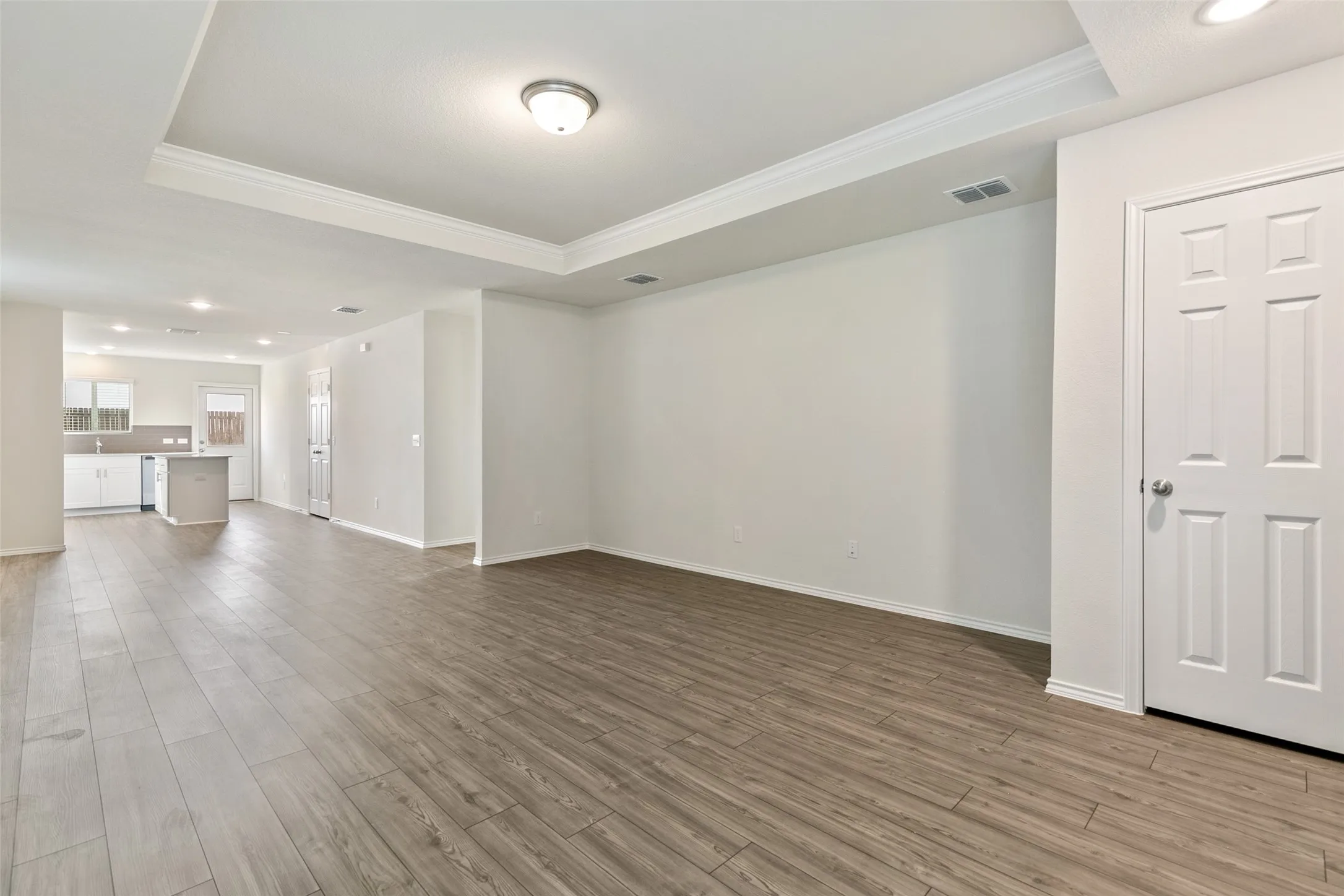 Single Family Residence For Rent in Tarrant County , 4509 Greenham Lane, Fort Worth, Texas 76036, 3 Bedroom, 2 Bathroom, 2 Garage spaces, 1,512 Sqft, built in 2021, mls#21330620, Real Estate Agent in Fort Worth, Homes For Rent in Tarrant county, Homes For Rent in Fort Worth, Realtor in Fort Worth Texas, Real Estate Brokerage Independent Realty Texas, Luminita Cordes Realtor