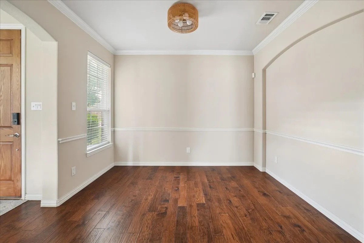 Single Family Residence For Sale in Denton County , 2605 Greyhawk Drive, Little Elm, Texas 75068, 3 Bedroom, 2 Bathroom, 2 Garage spaces, 2,145 Sqft, built in 2008, mls#21328985, Real Estate Agent in Little Elm, Homes For Sale in Denton county, Homes For Sale in Little Elm, Realtor in Little Elm Texas, Real Estate Brokerage Independent Realty Texas, Luminita Cordes Realtor
