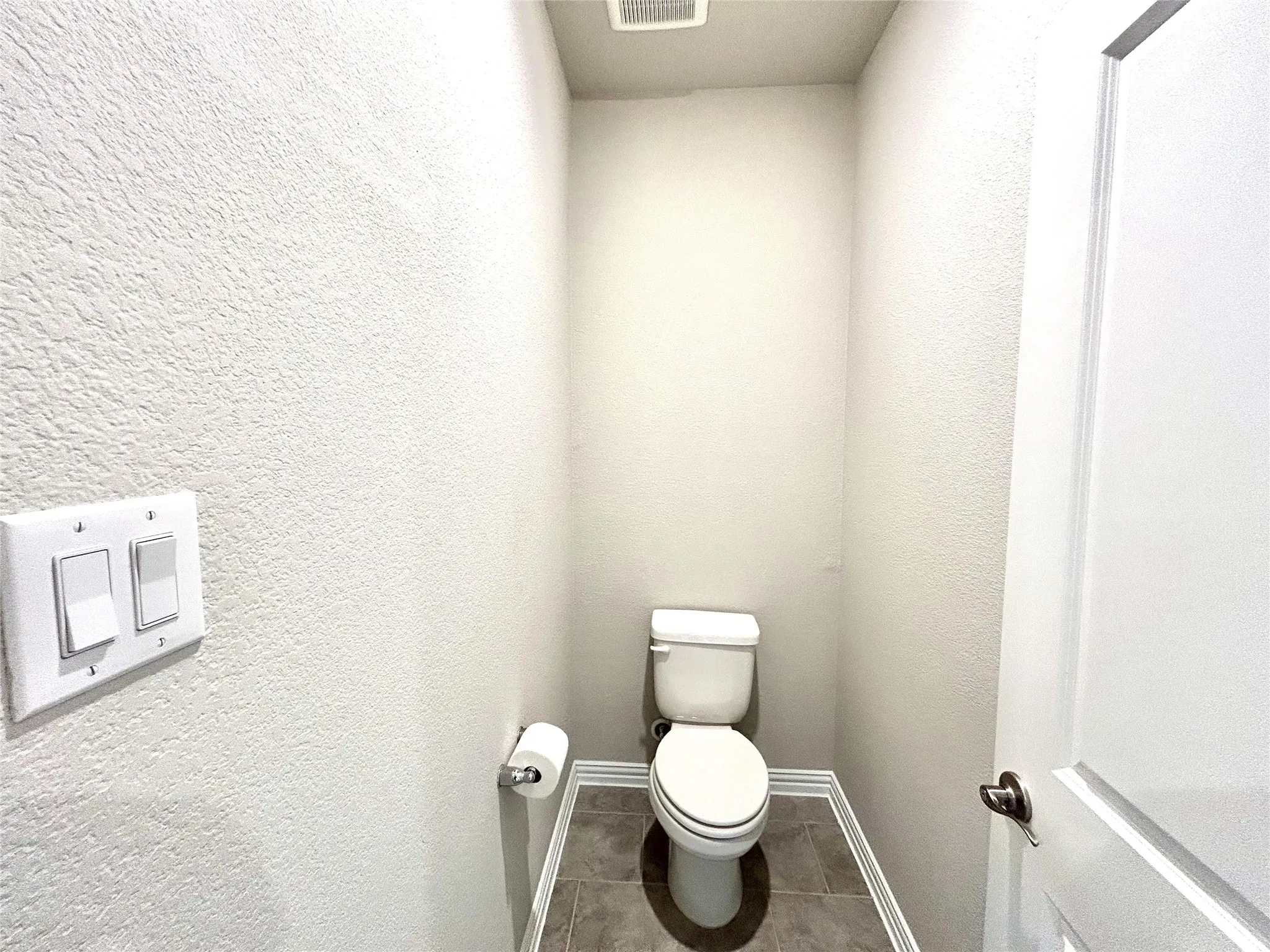Single Family Residence For Rent in Denton County , 1804 Berry Ridge Trail, Aubrey, Texas 76227, 3 Bedroom, 3 Bathroom, 2 Garage spaces, 2,500 Sqft, built in 2021, mls#21329488, Real Estate Agent in Aubrey, Homes For Rent in Denton county, Homes For Rent in Aubrey, Realtor in Aubrey Texas, Real Estate Brokerage Independent Realty Texas, Luminita Cordes Realtor