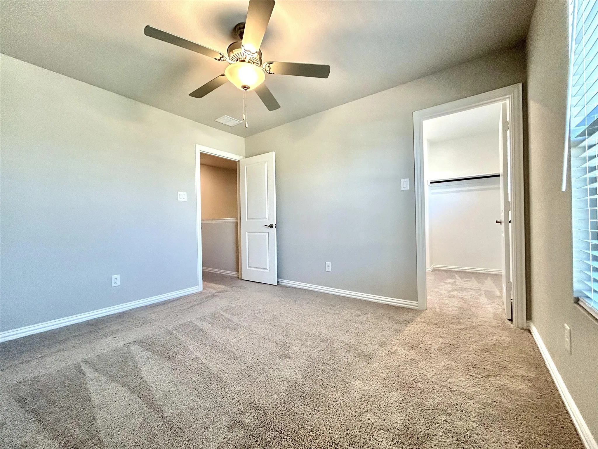 Single Family Residence For Rent in Denton County , 1804 Berry Ridge Trail, Aubrey, Texas 76227, 3 Bedroom, 3 Bathroom, 2 Garage spaces, 2,500 Sqft, built in 2021, mls#21329488, Real Estate Agent in Aubrey, Homes For Rent in Denton county, Homes For Rent in Aubrey, Realtor in Aubrey Texas, Real Estate Brokerage Independent Realty Texas, Luminita Cordes Realtor