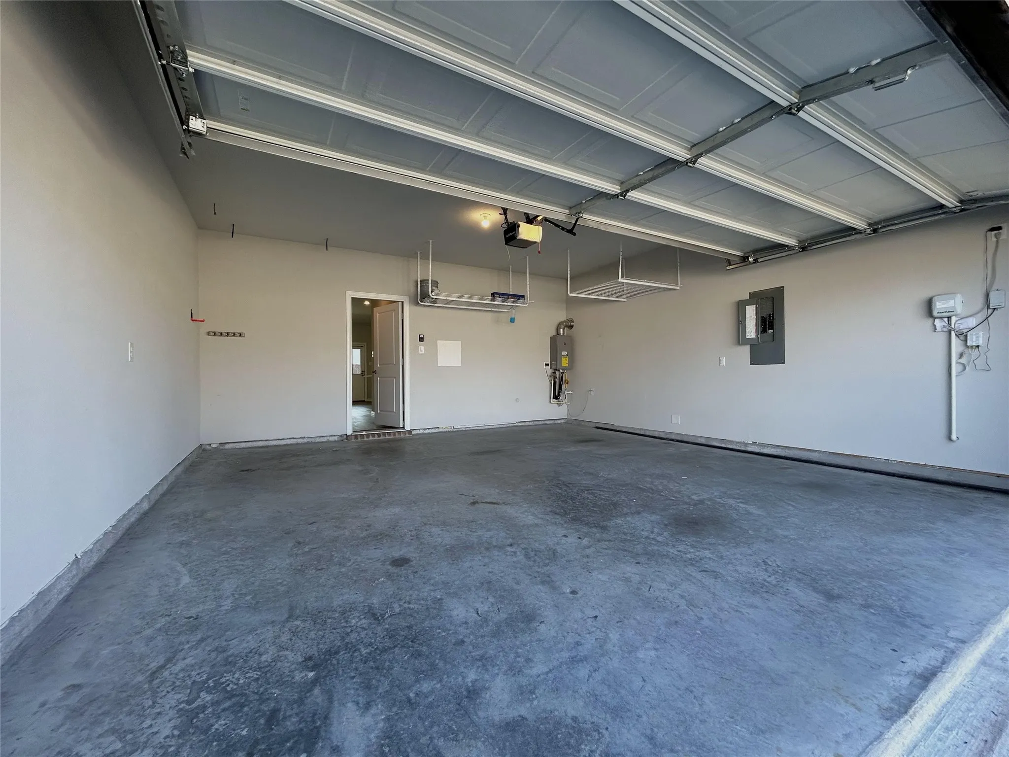 Single Family Residence For Rent in Denton County , 1804 Berry Ridge Trail, Aubrey, Texas 76227, 3 Bedroom, 3 Bathroom, 2 Garage spaces, 2,500 Sqft, built in 2021, mls#21329488, Real Estate Agent in Aubrey, Homes For Rent in Denton county, Homes For Rent in Aubrey, Realtor in Aubrey Texas, Real Estate Brokerage Independent Realty Texas, Luminita Cordes Realtor