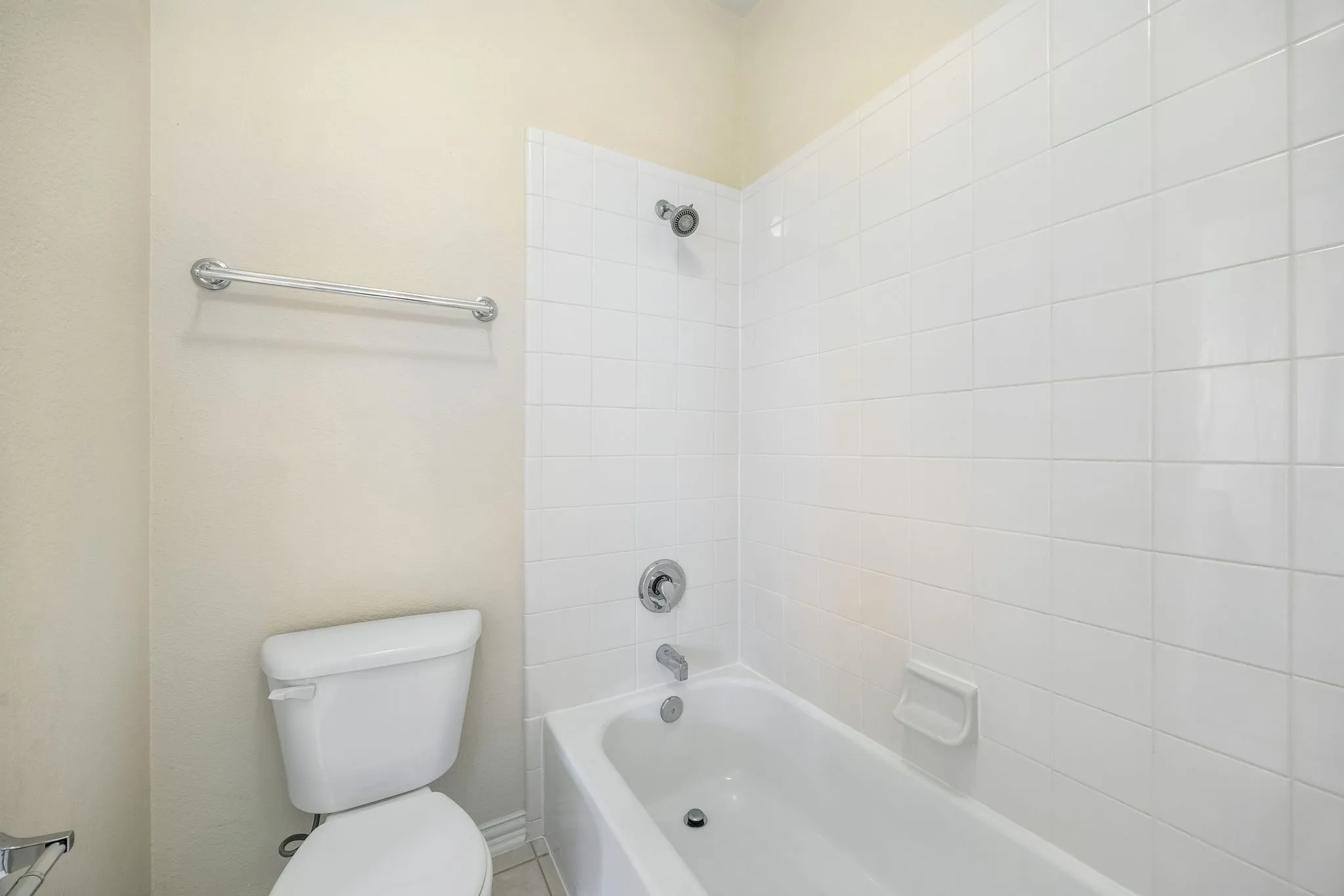 Single Family Residence For Sale in Dallas County , 122 Woodland Cove, Coppell, Texas 75019, 4 Bedroom, 4 Bathroom, 3 Garage spaces, 3,295 Sqft, built in 2000, mls#21333035, Real Estate Agent in Coppell, Homes For Sale in Dallas county, Homes For Sale in Coppell, Realtor in Coppell Texas, Real Estate Brokerage Independent Realty Texas, Luminita Cordes Realtor