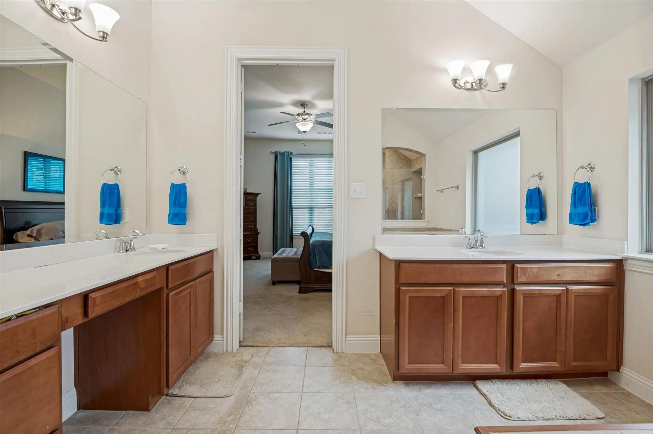 Single Family Residence For Sale in Johnson County , 2810 Green Circle Drive, Mansfield, Texas 76063, 3 Bedroom, 2 Bathroom, 2 Garage spaces, 2,092 Sqft, built in 2017, mls#21324862, Real Estate Agent in Mansfield, Homes For Sale in Johnson county, Homes For Sale in Mansfield, Realtor in Mansfield Texas, Real Estate Brokerage Independent Realty Texas, Luminita Cordes Realtor