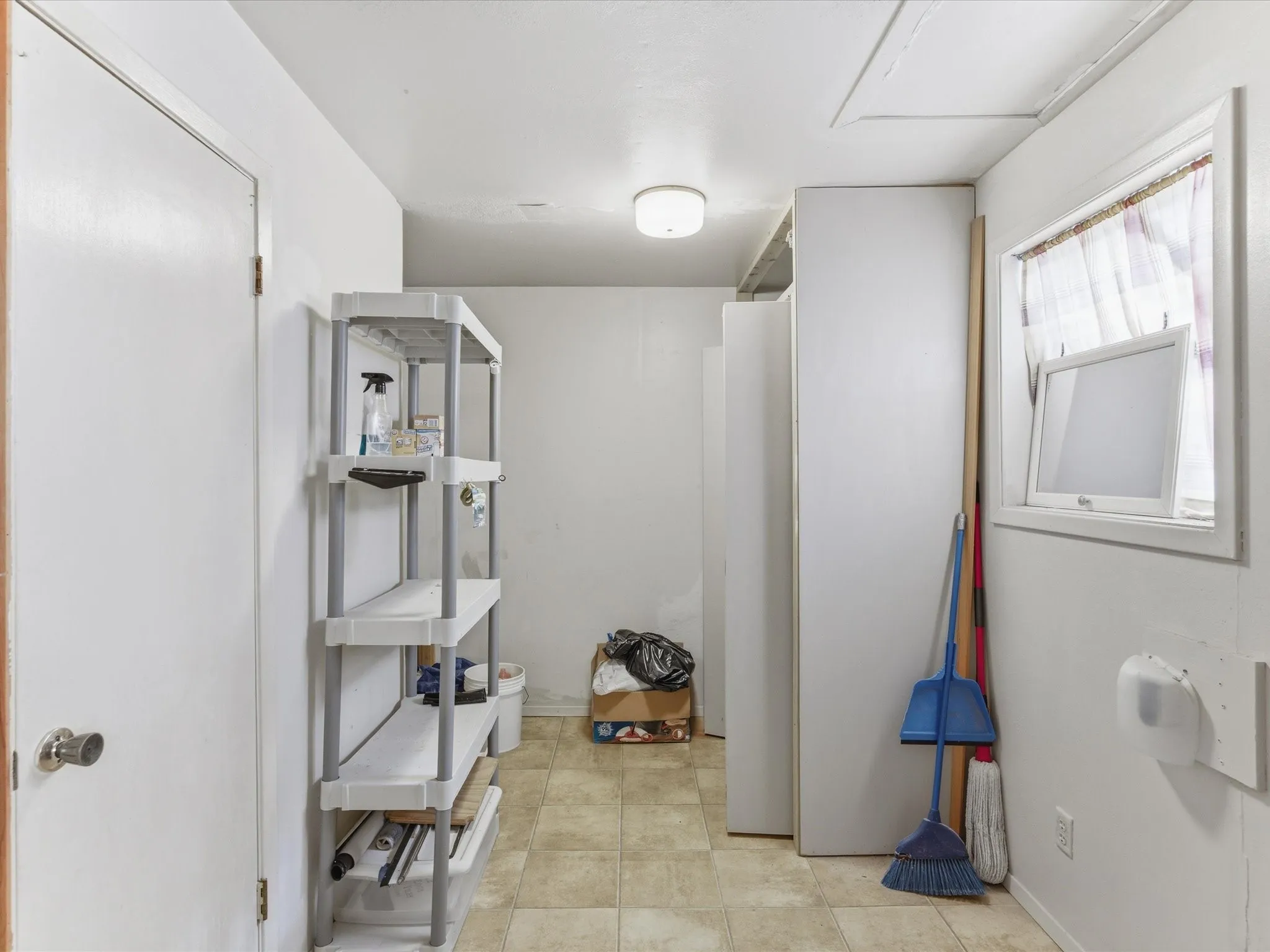 Single Family Residence For Sale in Jack County , 630 W Thompson Street, Jacksboro, Texas 76458, 2 Bedroom, 1 Bathroom, Garage spaces, 1,008 Sqft, built in 1930, mls#21330773, Real Estate Agent in Jacksboro, Homes For Sale in Jack county, Homes For Sale in Jacksboro, Realtor in Jacksboro Texas, Real Estate Brokerage Independent Realty Texas, Luminita Cordes Realtor