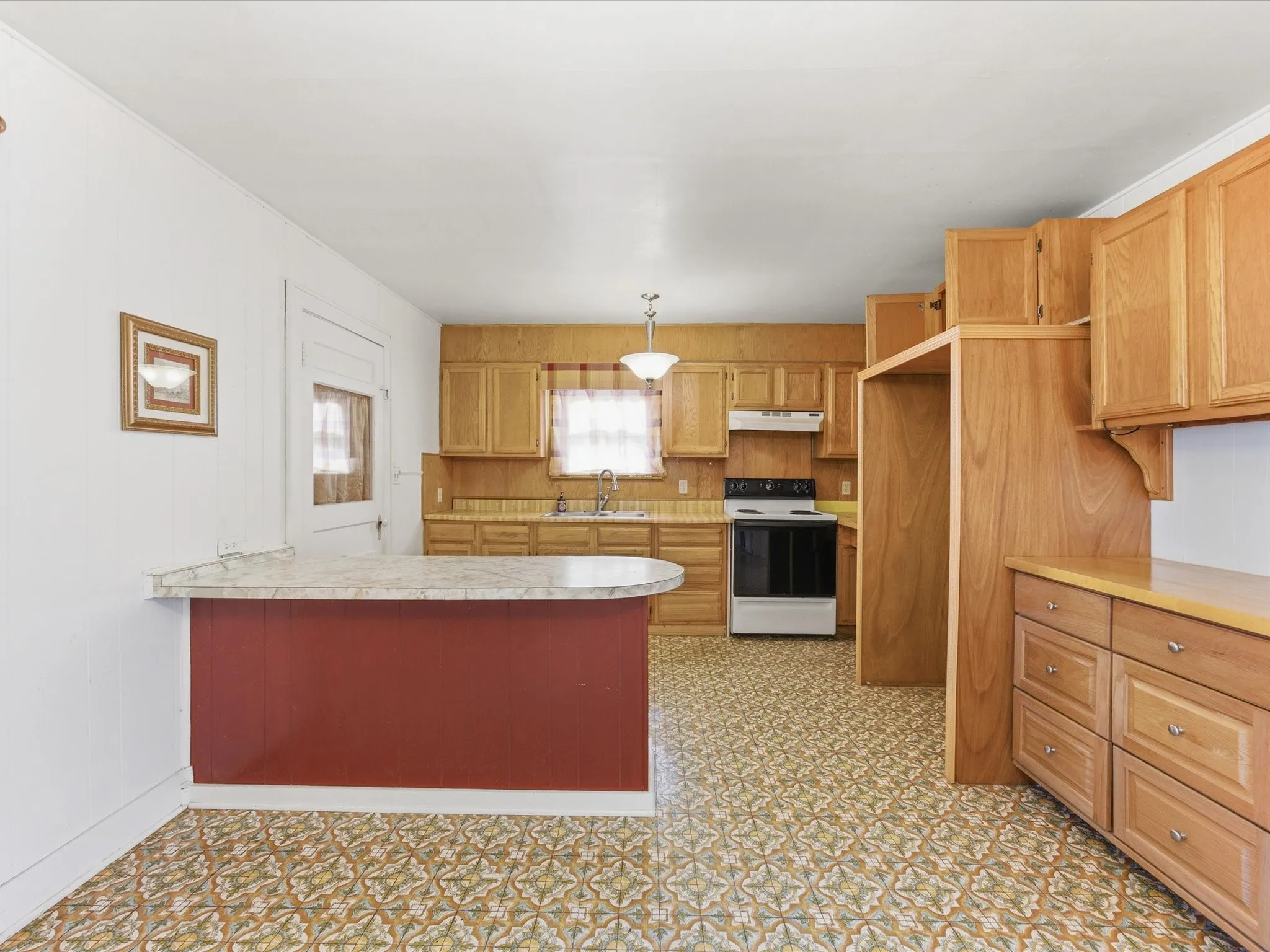 Single Family Residence For Sale in Jack County , 630 W Thompson Street, Jacksboro, Texas 76458, 2 Bedroom, 1 Bathroom, Garage spaces, 1,008 Sqft, built in 1930, mls#21330773, Real Estate Agent in Jacksboro, Homes For Sale in Jack county, Homes For Sale in Jacksboro, Realtor in Jacksboro Texas, Real Estate Brokerage Independent Realty Texas, Luminita Cordes Realtor