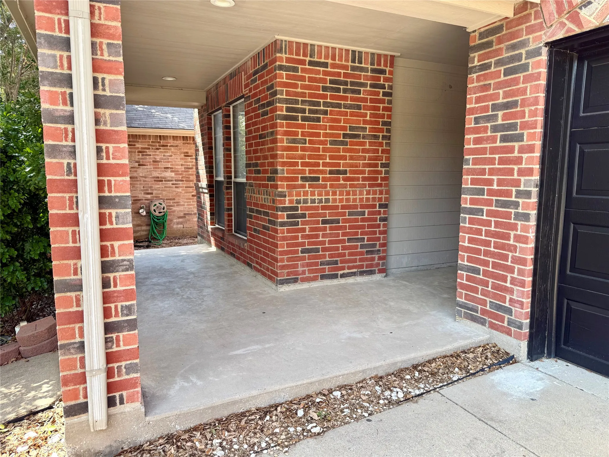 Single Family Residence For Sale in Kaufman County , 1024 Grimes Drive, Forney, Texas 75126, 4 Bedroom, 3 Bathroom, 2 Garage spaces, 3,040 Sqft, built in 2005, mls#21333346, Real Estate Agent in Forney, Homes For Sale in Kaufman county, Homes For Sale in Forney, Realtor in Forney Texas, Real Estate Brokerage Independent Realty Texas, Luminita Cordes Realtor