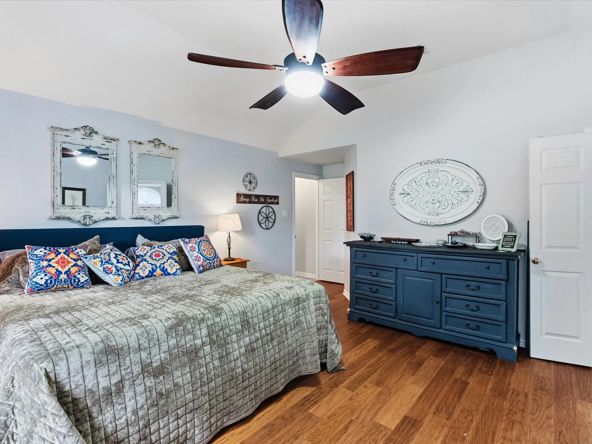 Single Family Residence For Sale in Dallas County , 4601 Carlton Drive, Garland, Texas 75043, 4 Bedroom, 2 Bathroom, 2 Garage spaces, 2,363 Sqft, built in 2002, mls#21332737, Real Estate Agent in Garland, Homes For Sale in Dallas county, Homes For Sale in Garland, Realtor in Garland Texas, Real Estate Brokerage Independent Realty Texas, Luminita Cordes Realtor