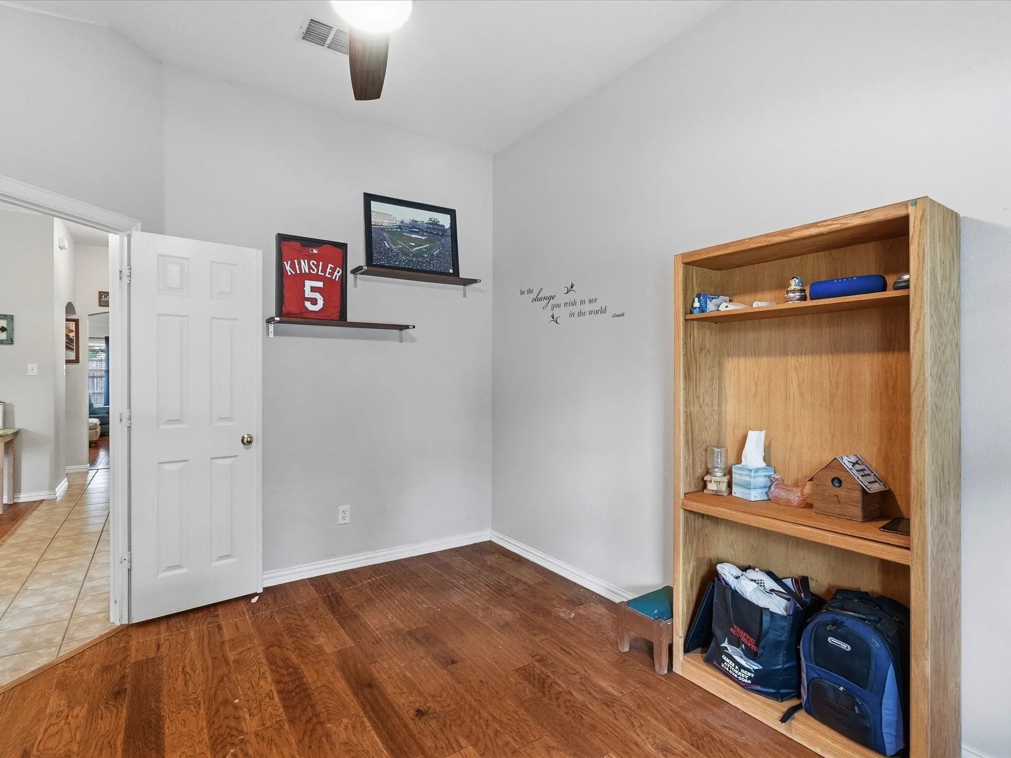 Single Family Residence For Sale in Dallas County , 4601 Carlton Drive, Garland, Texas 75043, 4 Bedroom, 2 Bathroom, 2 Garage spaces, 2,363 Sqft, built in 2002, mls#21332737, Real Estate Agent in Garland, Homes For Sale in Dallas county, Homes For Sale in Garland, Realtor in Garland Texas, Real Estate Brokerage Independent Realty Texas, Luminita Cordes Realtor