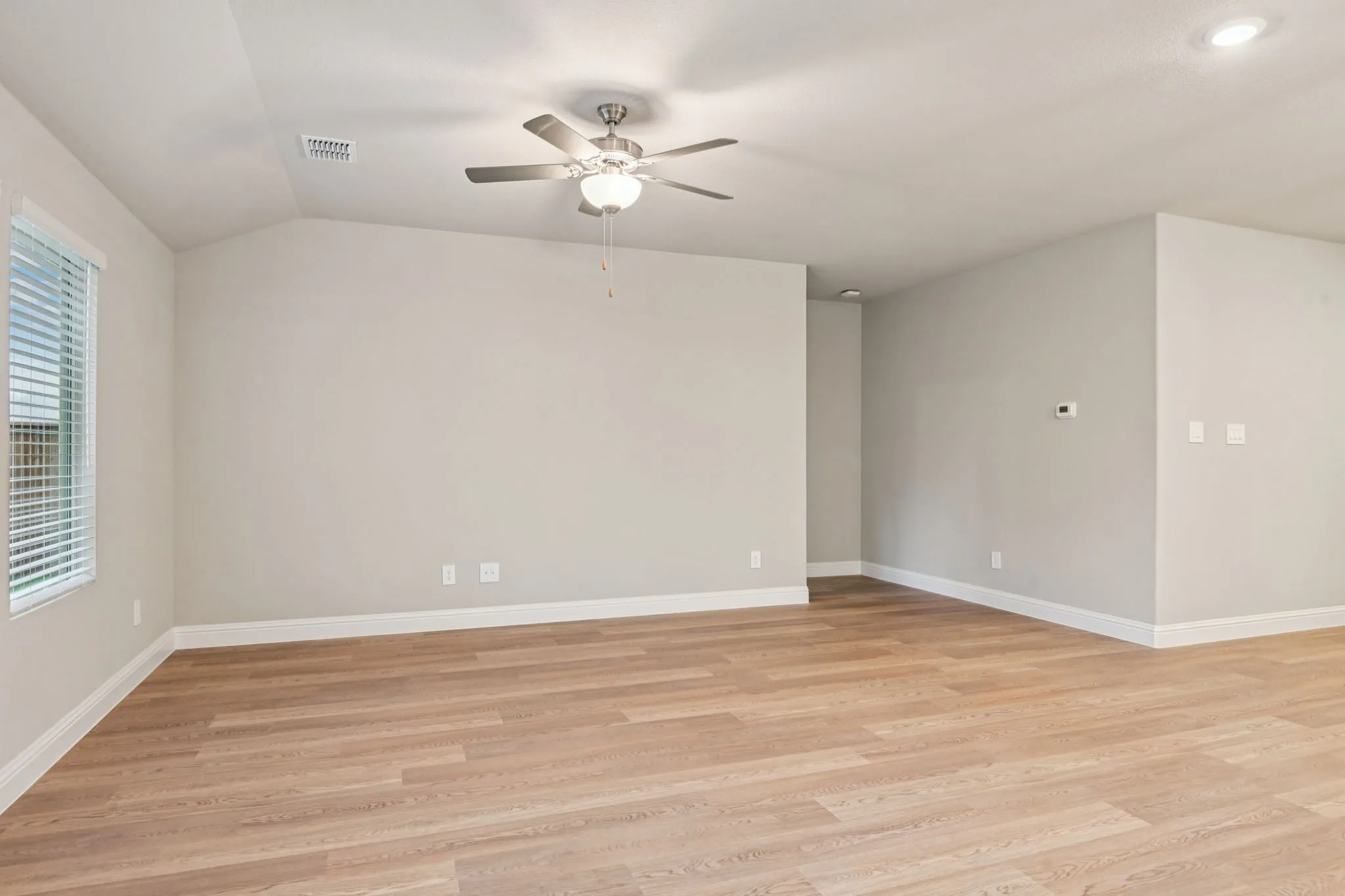 Photo is not of the actual home, but is an inspirational photo of builder’s model home and may depict options, furnishings, and/or decorator features that are not included.
