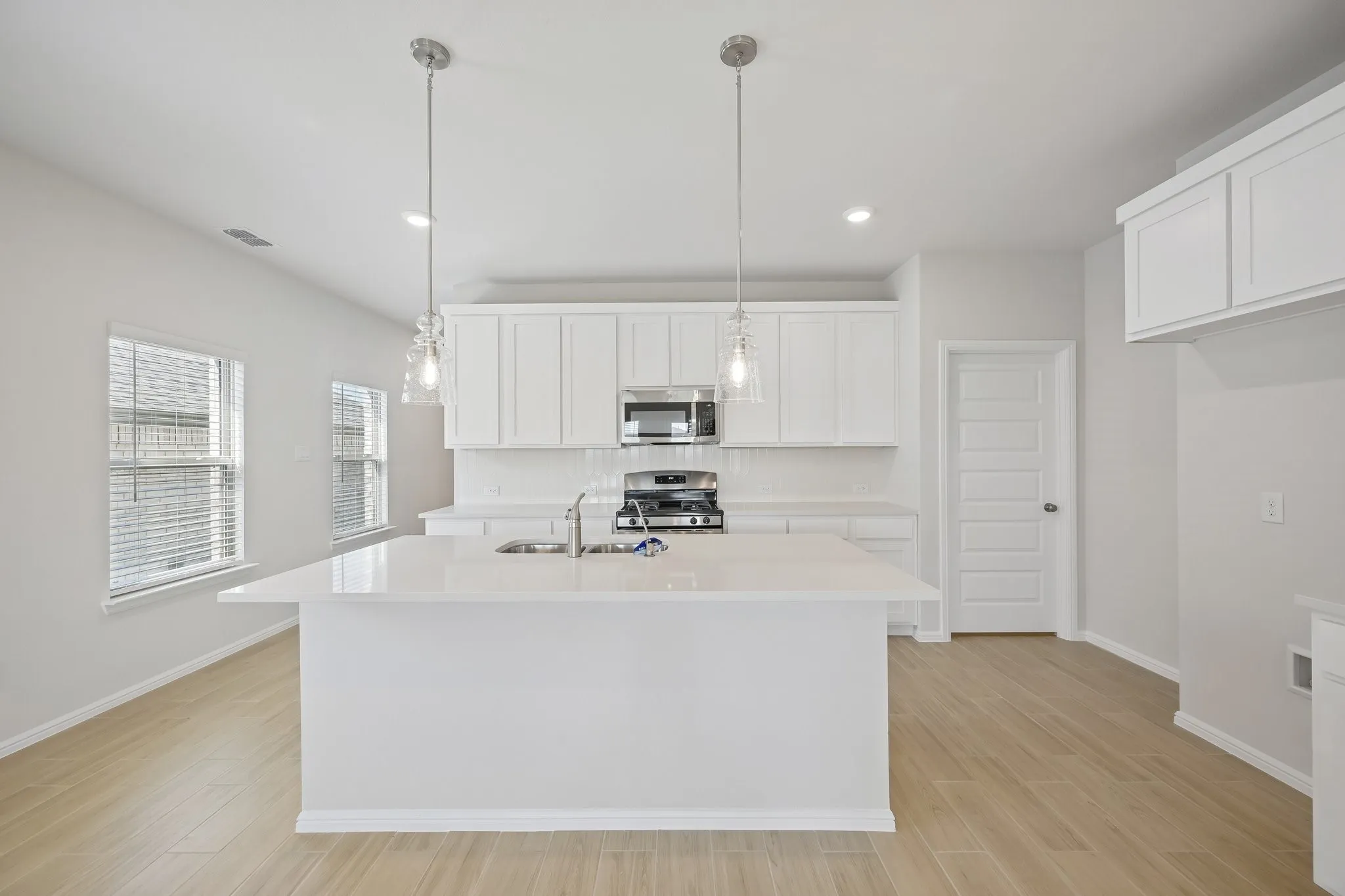 Single Family Residence For Sale in Grayson County , 1265 Wild Cherry Way, Van Alstyne, Texas 75495, 4 Bedroom, 3 Bathroom, 2 Garage spaces, 2,155 Sqft, built in 2026, mls#21313188, Real Estate Agent in Van Alstyne, Homes For Sale in Grayson county, Homes For Sale in Van Alstyne, Realtor in Van Alstyne Texas, Real Estate Brokerage Independent Realty Texas, Luminita Cordes Realtor