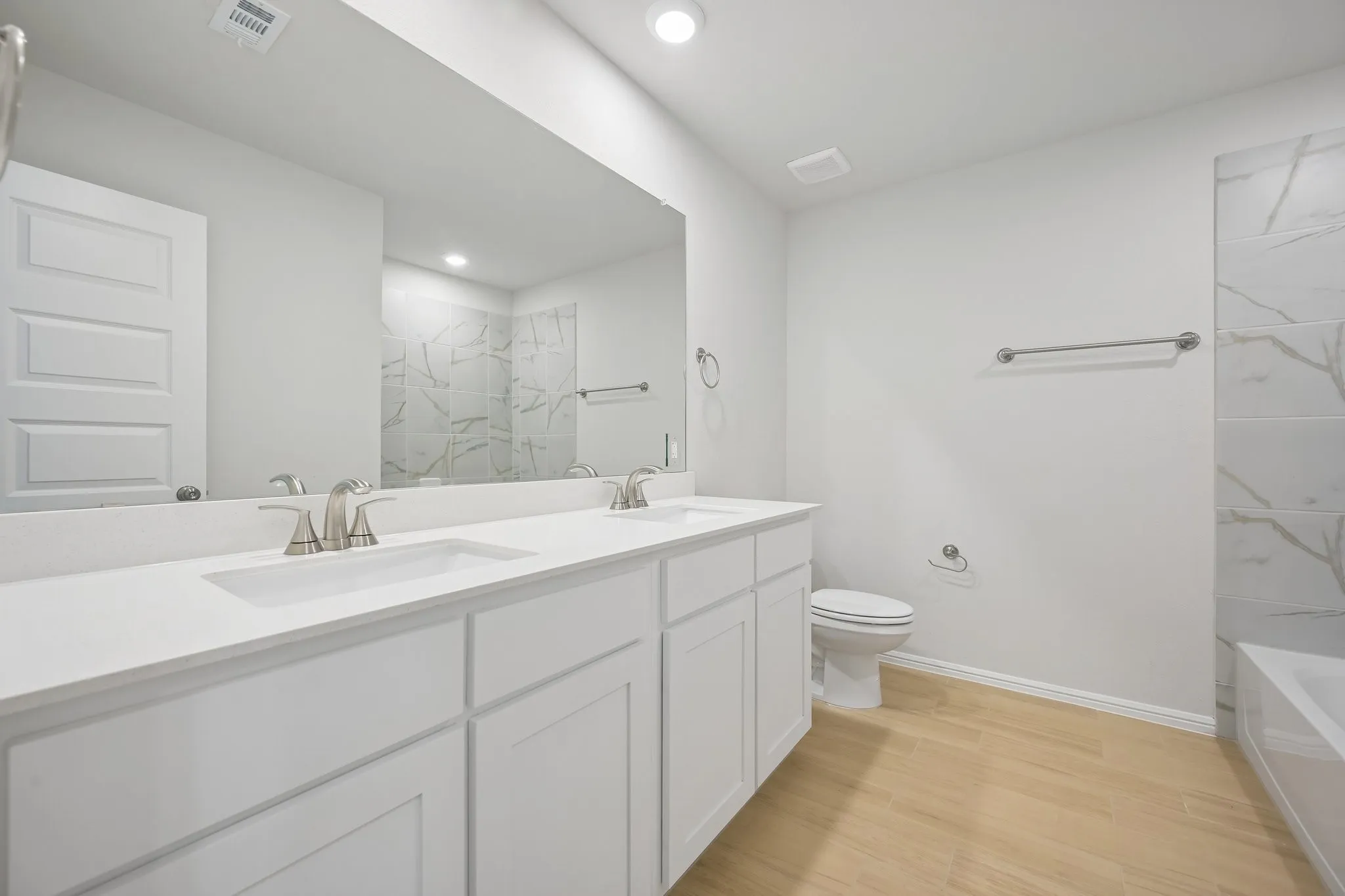 Single Family Residence For Sale in Grayson County , 1265 Wild Cherry Way, Van Alstyne, Texas 75495, 4 Bedroom, 3 Bathroom, 2 Garage spaces, 2,155 Sqft, built in 2026, mls#21313188, Real Estate Agent in Van Alstyne, Homes For Sale in Grayson county, Homes For Sale in Van Alstyne, Realtor in Van Alstyne Texas, Real Estate Brokerage Independent Realty Texas, Luminita Cordes Realtor