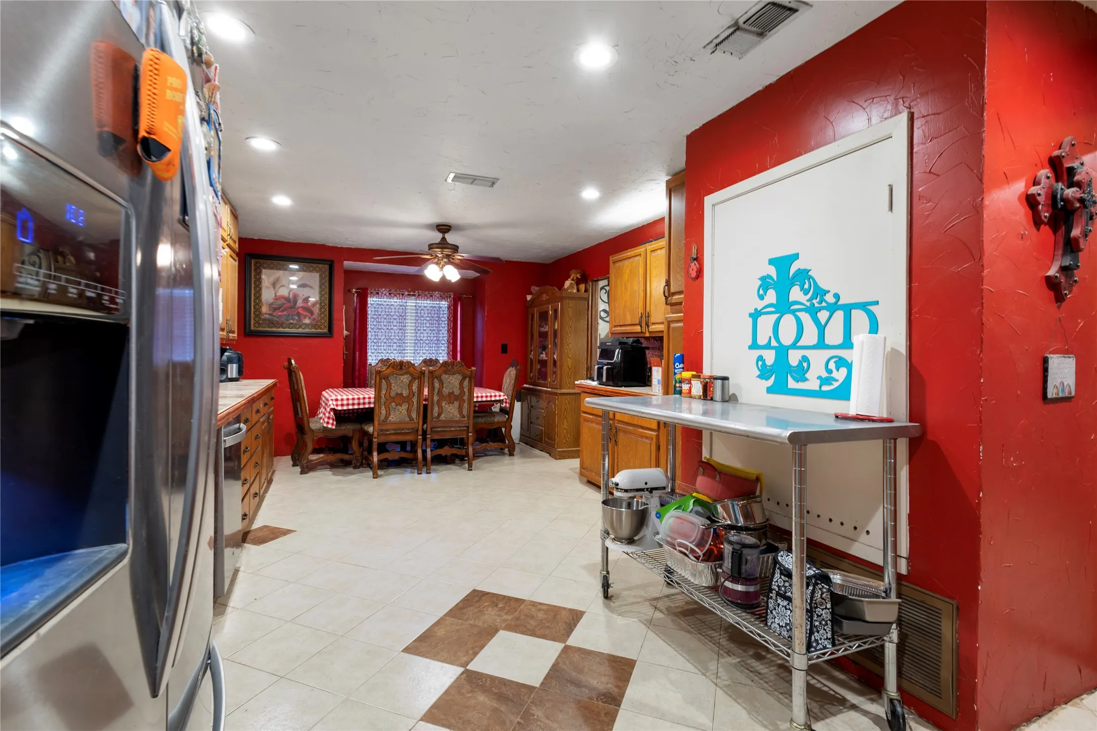 Single Family Residence For Sale in Coleman County , 1600 County Road 334, Gouldbusk, Texas 76845, 3 Bedroom, 3 Bathroom, Garage spaces, 1,462 Sqft, built in 1986, mls#21333364, Real Estate Agent in Gouldbusk, Homes For Sale in Coleman county, Homes For Sale in Gouldbusk, Realtor in Gouldbusk Texas, Real Estate Brokerage Independent Realty Texas, Luminita Cordes Realtor