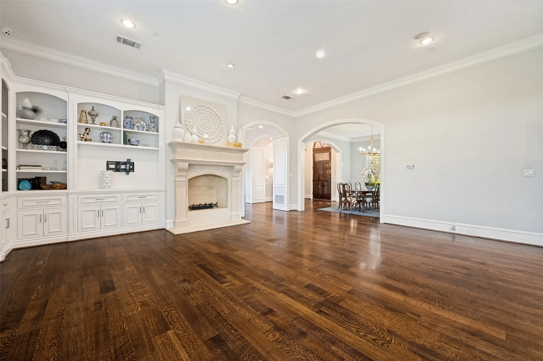 Single Family Residence For Sale in Collin County , 1440 WINDING CREEK Road, Prosper, Texas 75078, 5 Bedroom, 7 Bathroom, 4 Garage spaces, 6,122 Sqft, built in 2001, mls#21322231, Real Estate Agent in Prosper, Homes For Sale in Collin county, Homes For Sale in Prosper, Realtor in Prosper Texas, Real Estate Brokerage Independent Realty Texas, Luminita Cordes Realtor