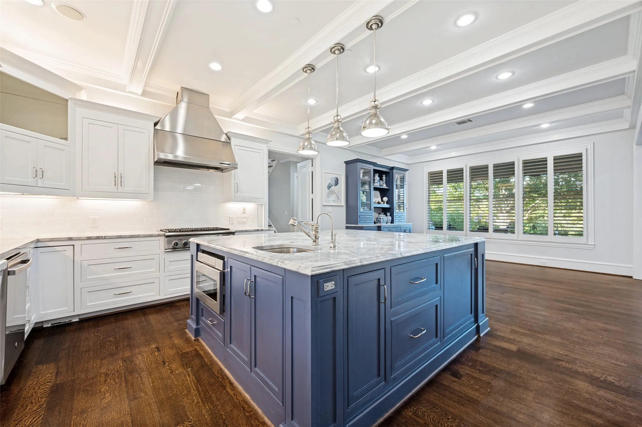 Single Family Residence For Sale in Collin County , 1440 WINDING CREEK Road, Prosper, Texas 75078, 5 Bedroom, 7 Bathroom, 4 Garage spaces, 6,122 Sqft, built in 2001, mls#21322231, Real Estate Agent in Prosper, Homes For Sale in Collin county, Homes For Sale in Prosper, Realtor in Prosper Texas, Real Estate Brokerage Independent Realty Texas, Luminita Cordes Realtor