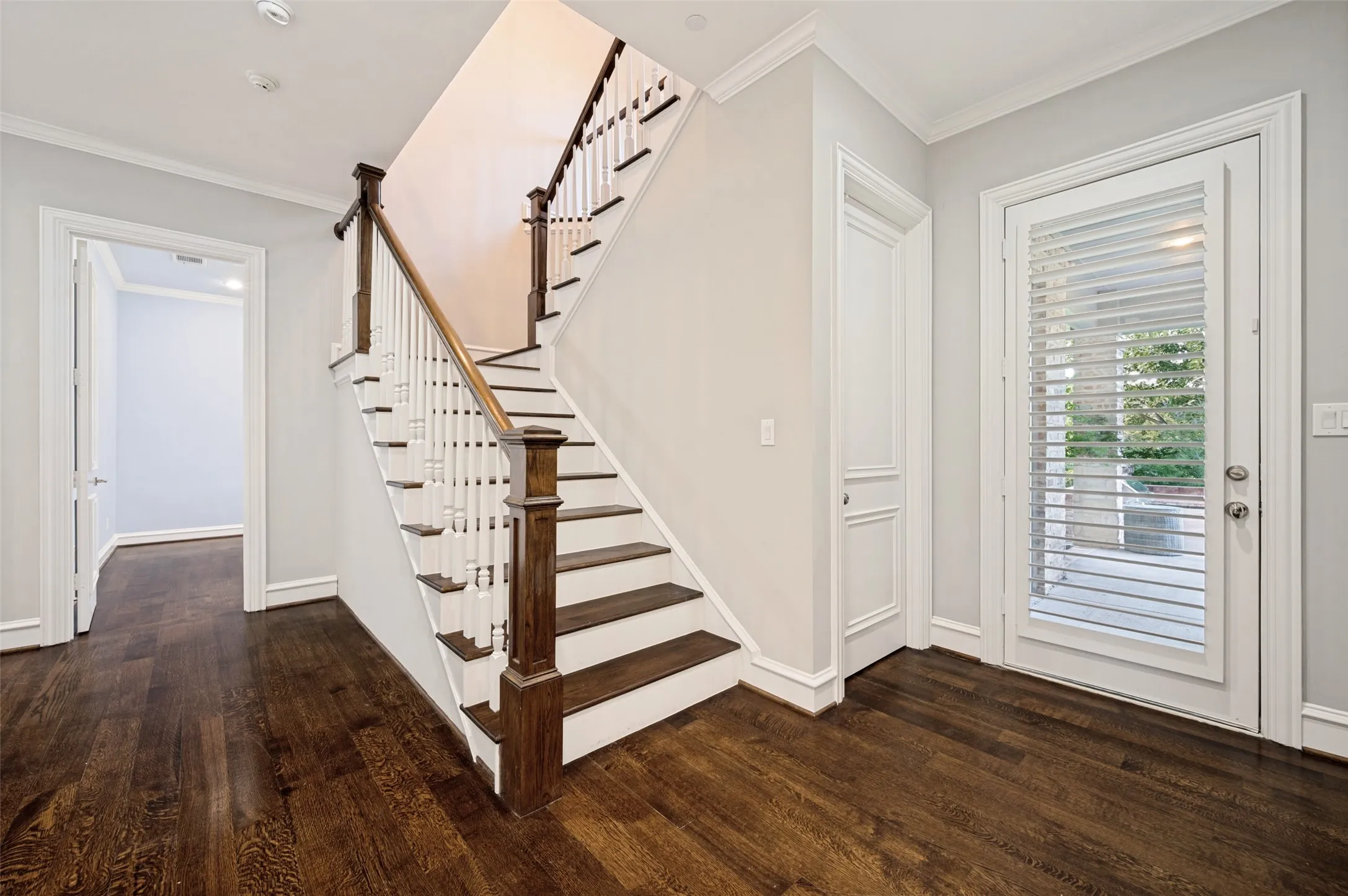 Single Family Residence For Sale in Collin County , 1440 WINDING CREEK Road, Prosper, Texas 75078, 5 Bedroom, 7 Bathroom, 4 Garage spaces, 6,122 Sqft, built in 2001, mls#21322231, Real Estate Agent in Prosper, Homes For Sale in Collin county, Homes For Sale in Prosper, Realtor in Prosper Texas, Real Estate Brokerage Independent Realty Texas, Luminita Cordes Realtor
