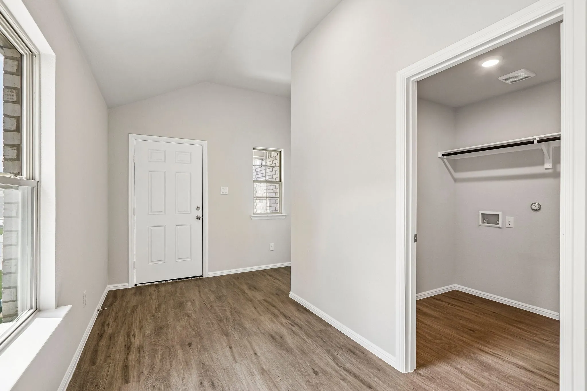 Single Family Residence For Sale in Grayson County , 1269 Wild Cherry Way, Van Alstyne, Texas 75495, 3 Bedroom, 2 Bathroom, 2 Garage spaces, 1,571 Sqft, built in 2026, mls#21313191, Real Estate Agent in Van Alstyne, Homes For Sale in Grayson county, Homes For Sale in Van Alstyne, Realtor in Van Alstyne Texas, Real Estate Brokerage Independent Realty Texas, Luminita Cordes Realtor