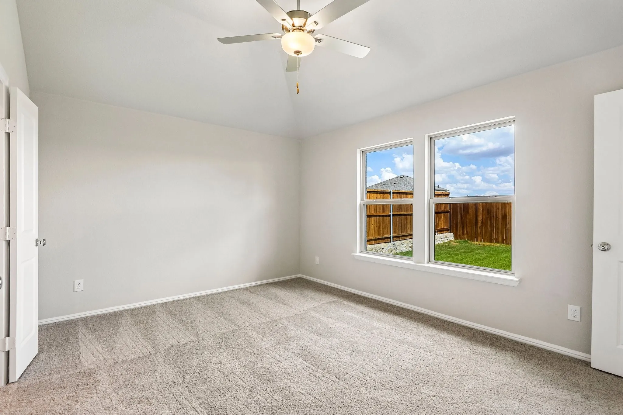 Single Family Residence For Sale in Grayson County , 1269 Wild Cherry Way, Van Alstyne, Texas 75495, 3 Bedroom, 2 Bathroom, 2 Garage spaces, 1,571 Sqft, built in 2026, mls#21313191, Real Estate Agent in Van Alstyne, Homes For Sale in Grayson county, Homes For Sale in Van Alstyne, Realtor in Van Alstyne Texas, Real Estate Brokerage Independent Realty Texas, Luminita Cordes Realtor