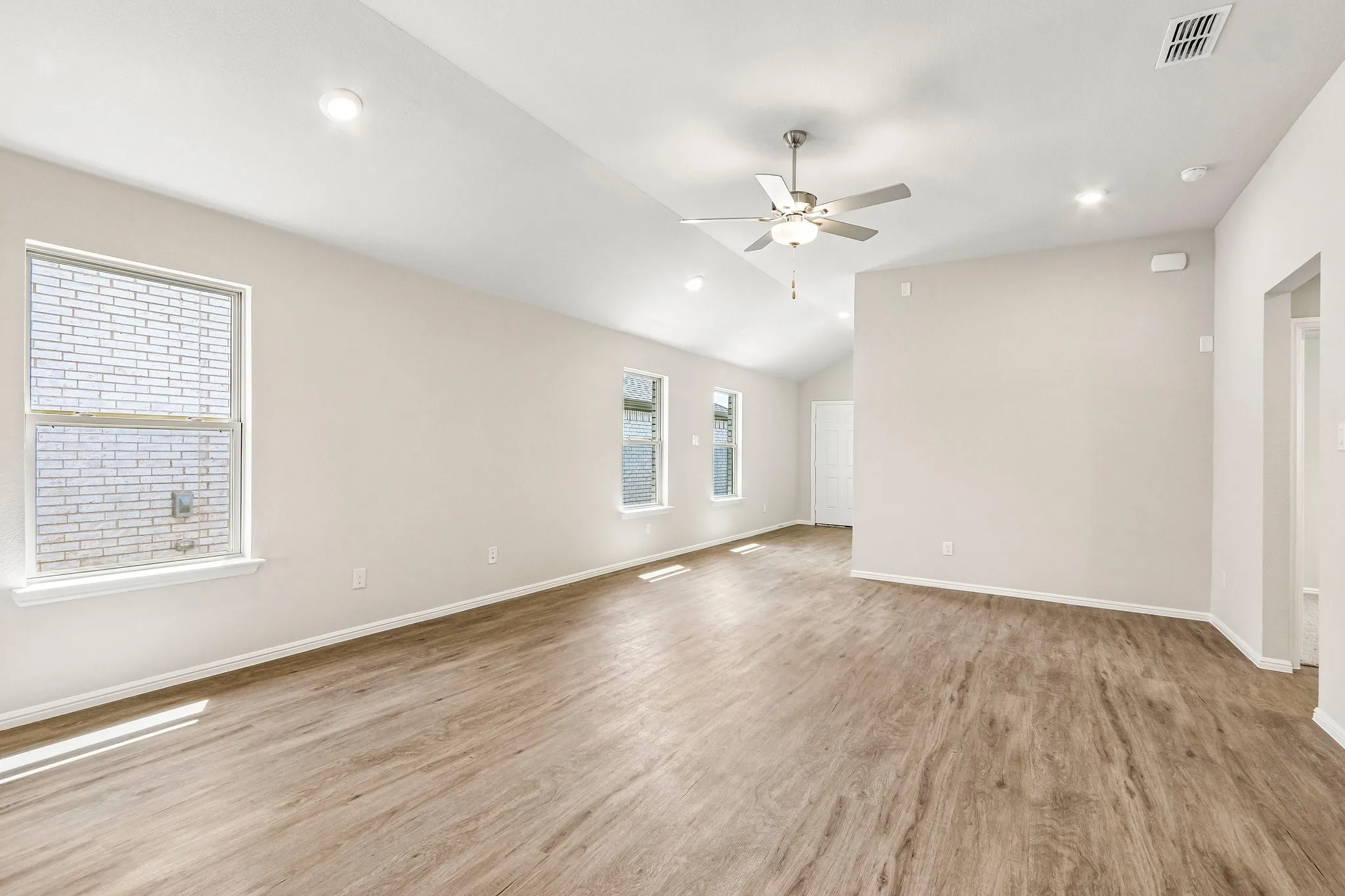 Single Family Residence For Sale in Grayson County , 1269 Wild Cherry Way, Van Alstyne, Texas 75495, 3 Bedroom, 2 Bathroom, 2 Garage spaces, 1,571 Sqft, built in 2026, mls#21313191, Real Estate Agent in Van Alstyne, Homes For Sale in Grayson county, Homes For Sale in Van Alstyne, Realtor in Van Alstyne Texas, Real Estate Brokerage Independent Realty Texas, Luminita Cordes Realtor