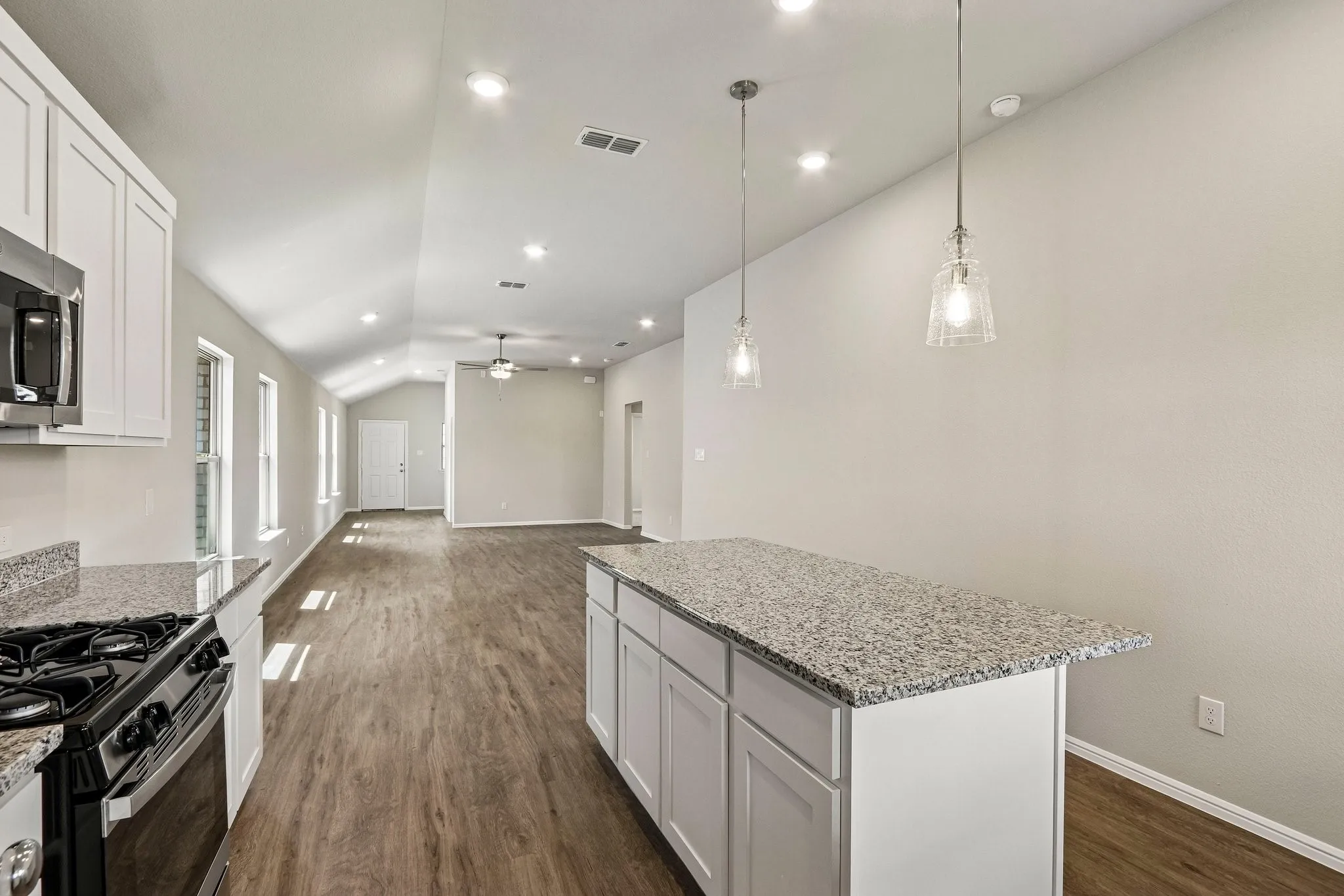 Single Family Residence For Sale in Grayson County , 1269 Wild Cherry Way, Van Alstyne, Texas 75495, 3 Bedroom, 2 Bathroom, 2 Garage spaces, 1,571 Sqft, built in 2026, mls#21313191, Real Estate Agent in Van Alstyne, Homes For Sale in Grayson county, Homes For Sale in Van Alstyne, Realtor in Van Alstyne Texas, Real Estate Brokerage Independent Realty Texas, Luminita Cordes Realtor