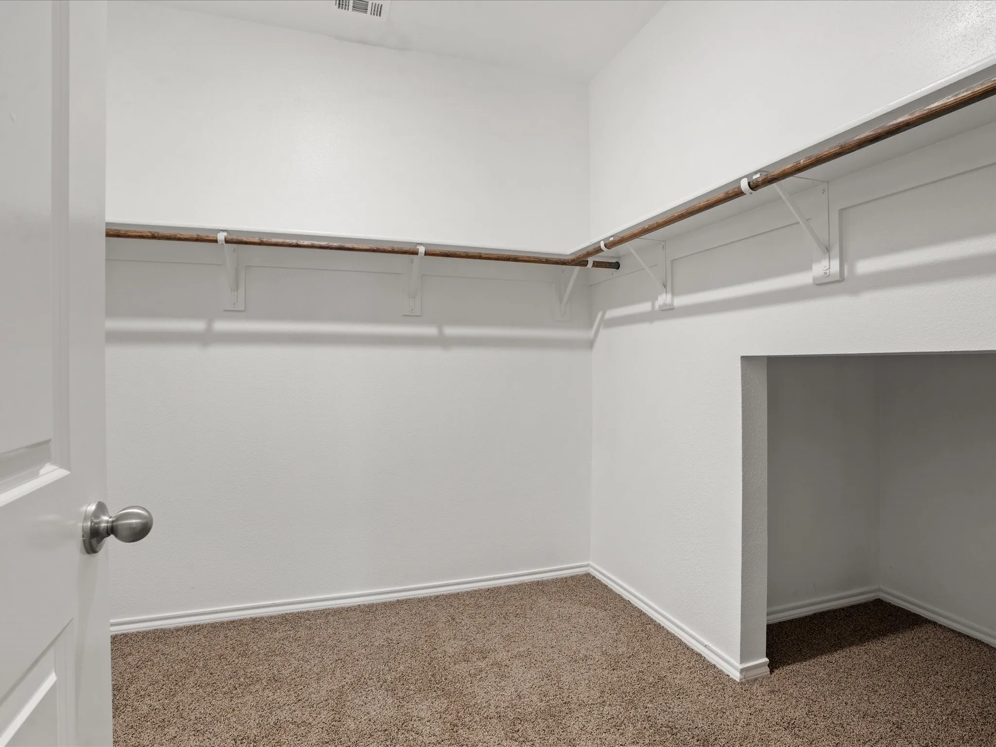 Single Family Residence For Sale in Kaufman County , 1041 Old Oaks Drive, Forney, Texas 75126, 4 Bedrooms, 3 Bathrooms, 2 Garage spaces, 2,215 Sqft, built in 2022, Price $299,999, mls#21332283, Real Estate Agent in Forney, Homes For Sale in Kaufman county, Homes For Sale in Forney, Realtor in Forney Texas, Real Estate Brokerage Independent Realty Texas, Luminita Cordes Realtor