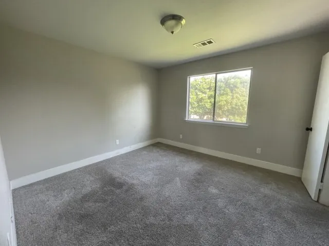 Single Family Residence For Sale in Tarrant County , 2836 Grandview Drive, Grand Prairie, Texas 75052, 4 Bedroom, 3 Bathroom, 2 Garage spaces, 2,517 Sqft, built in 2003, mls#21333361, Real Estate Agent in Grand Prairie, Homes For Sale in Tarrant county, Homes For Sale in Grand Prairie, Realtor in Grand Prairie Texas, Real Estate Brokerage Independent Realty Texas, Luminita Cordes Realtor