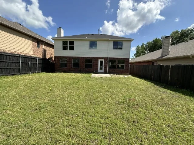 Single Family Residence For Sale in Tarrant County , 2836 Grandview Drive, Grand Prairie, Texas 75052, 4 Bedroom, 3 Bathroom, 2 Garage spaces, 2,517 Sqft, built in 2003, mls#21333361, Real Estate Agent in Grand Prairie, Homes For Sale in Tarrant county, Homes For Sale in Grand Prairie, Realtor in Grand Prairie Texas, Real Estate Brokerage Independent Realty Texas, Luminita Cordes Realtor