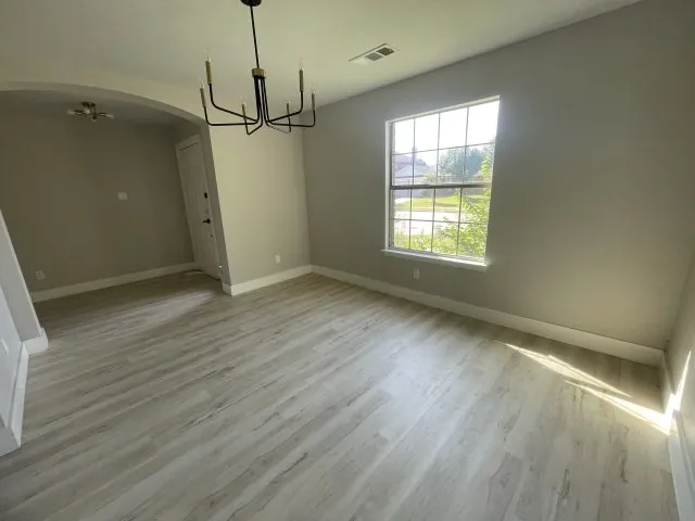 Single Family Residence For Sale in Tarrant County , 2836 Grandview Drive, Grand Prairie, Texas 75052, 4 Bedroom, 3 Bathroom, 2 Garage spaces, 2,517 Sqft, built in 2003, mls#21333361, Real Estate Agent in Grand Prairie, Homes For Sale in Tarrant county, Homes For Sale in Grand Prairie, Realtor in Grand Prairie Texas, Real Estate Brokerage Independent Realty Texas, Luminita Cordes Realtor