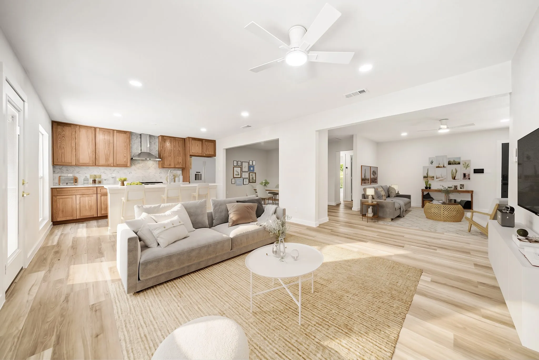 Single Family Residence For Sale in Tarrant County , 4220 Donnelly Avenue, Fort Worth, Texas 76107, 4 Bedroom, 3 Bathroom, Garage spaces, 2,050 Sqft, built in 1943, mls#21333410, Real Estate Agent in Fort Worth, Homes For Sale in Tarrant county, Homes For Sale in Fort Worth, Realtor in Fort Worth Texas, Real Estate Brokerage Independent Realty Texas, Luminita Cordes Realtor
